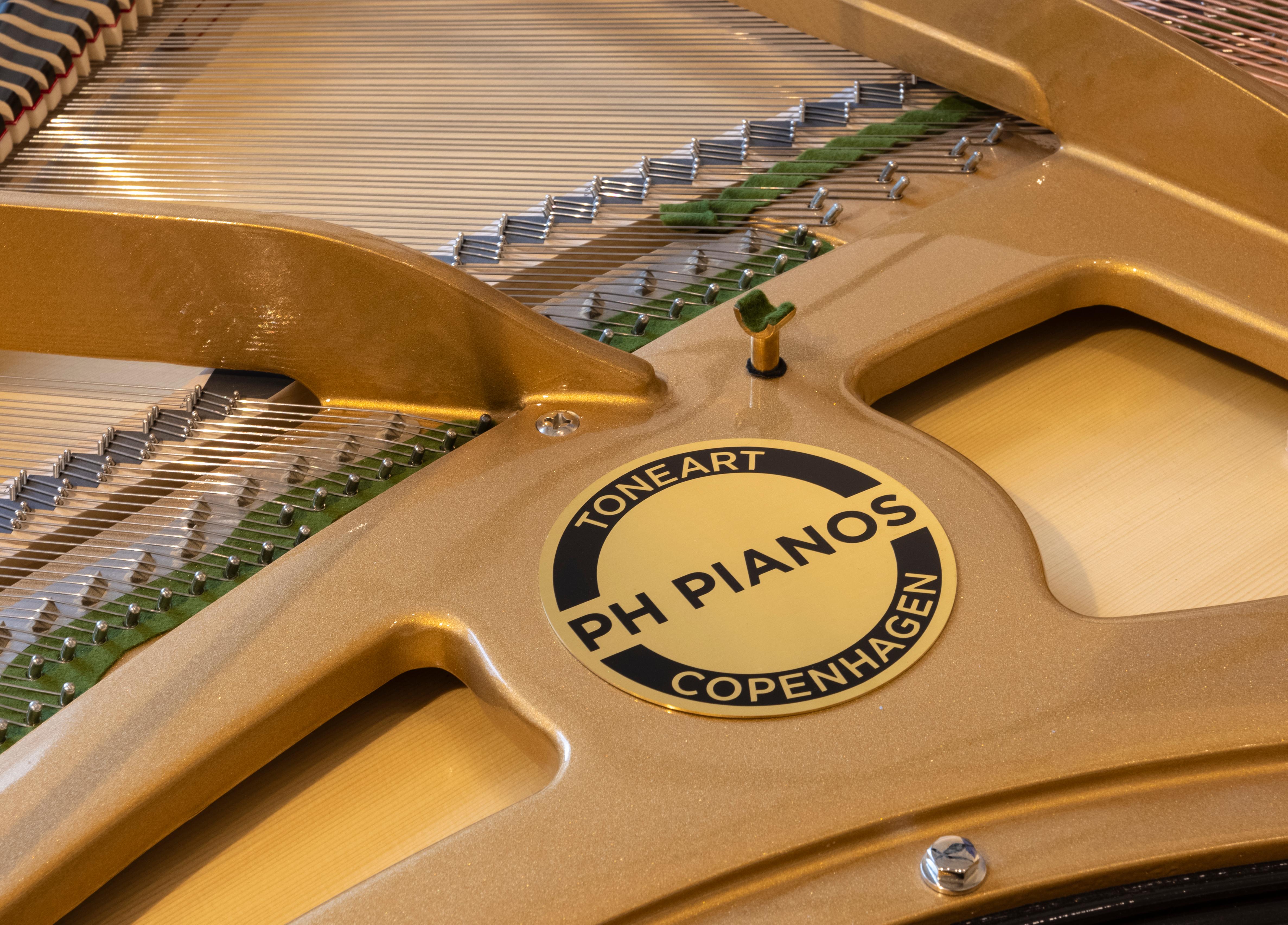 Contemporary PH Grand Piano PH157 Legacy, Walnut Cognac Leather Brass, Modern, Sculptural For Sale