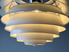 PH Louvre de Poul Henningsen Louis Poulsen