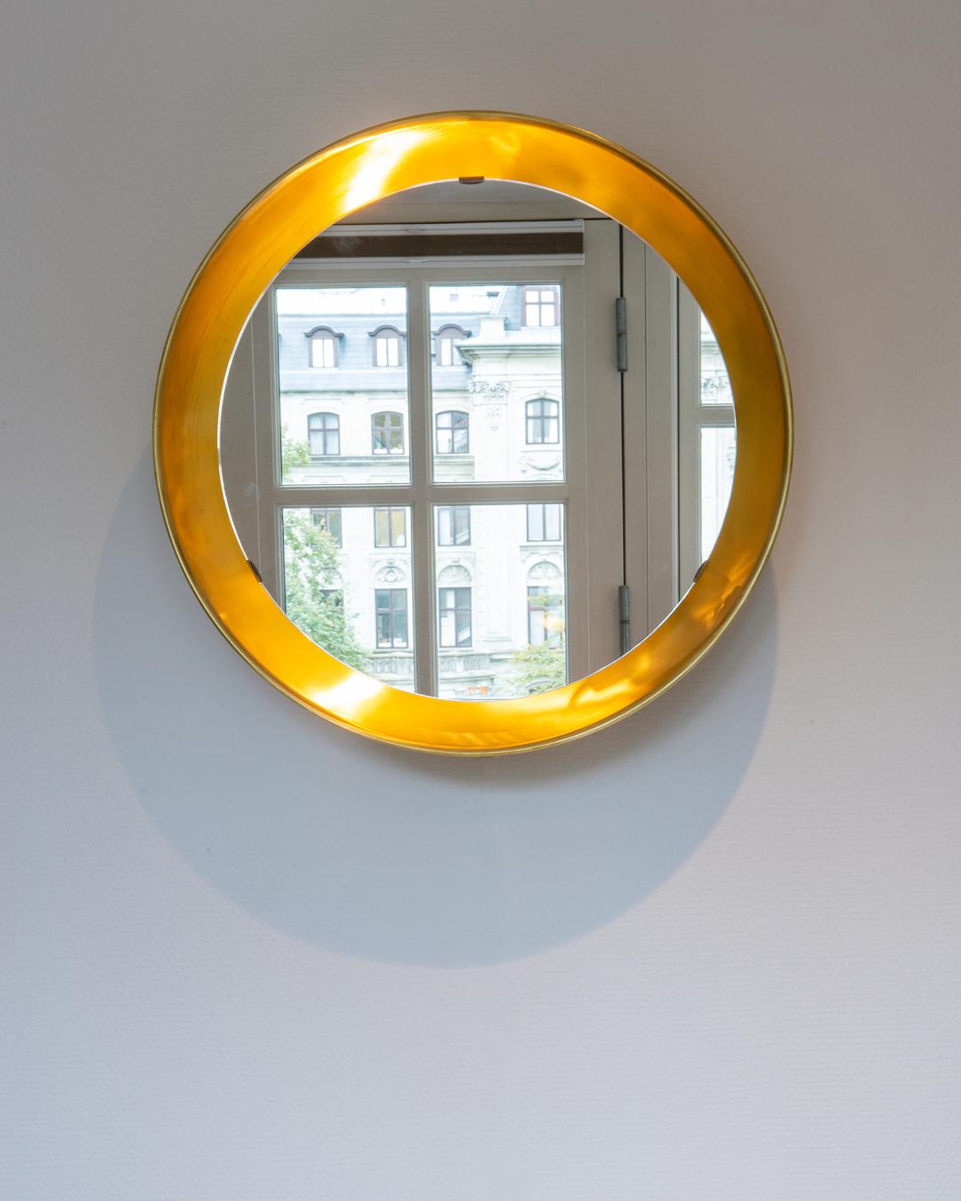 Contemporary PH Mirror, brass brushed, diameter 500mm, on/off pull cord, ph initials For Sale