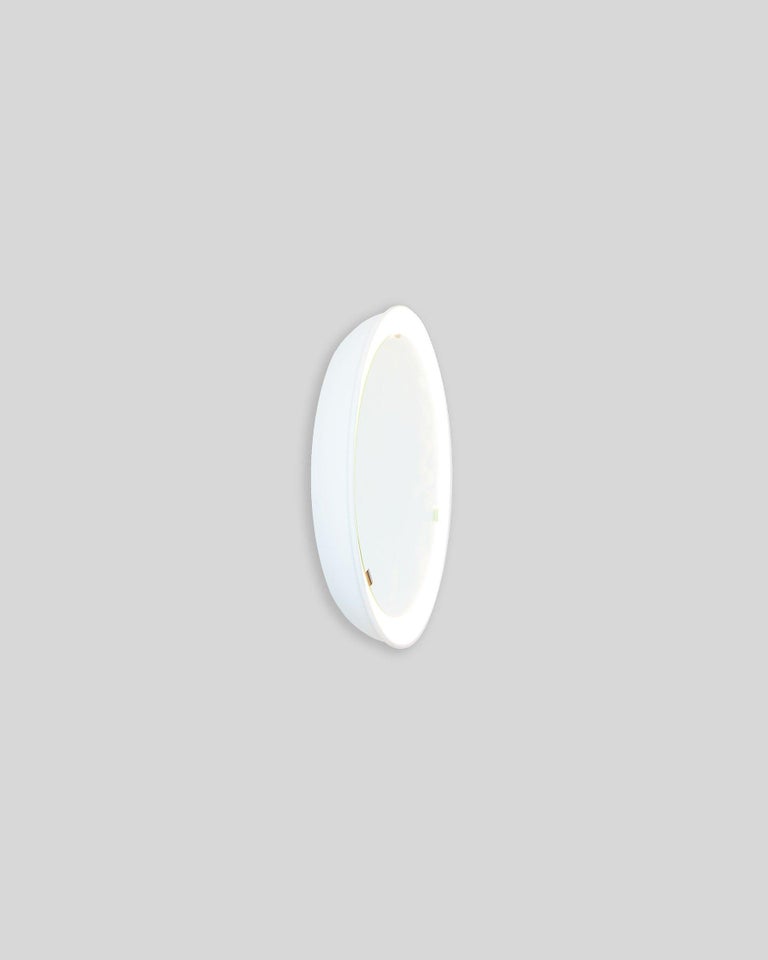 PH Mirror, white painted satin matt, diameter 360mm, on/off pull cord