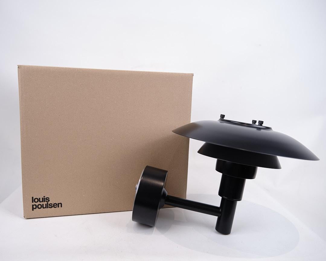Contemporary PH Outdoor Wall Lamp Model PH 3-2½ In V2 Black By Poul Henningsen For Sale
