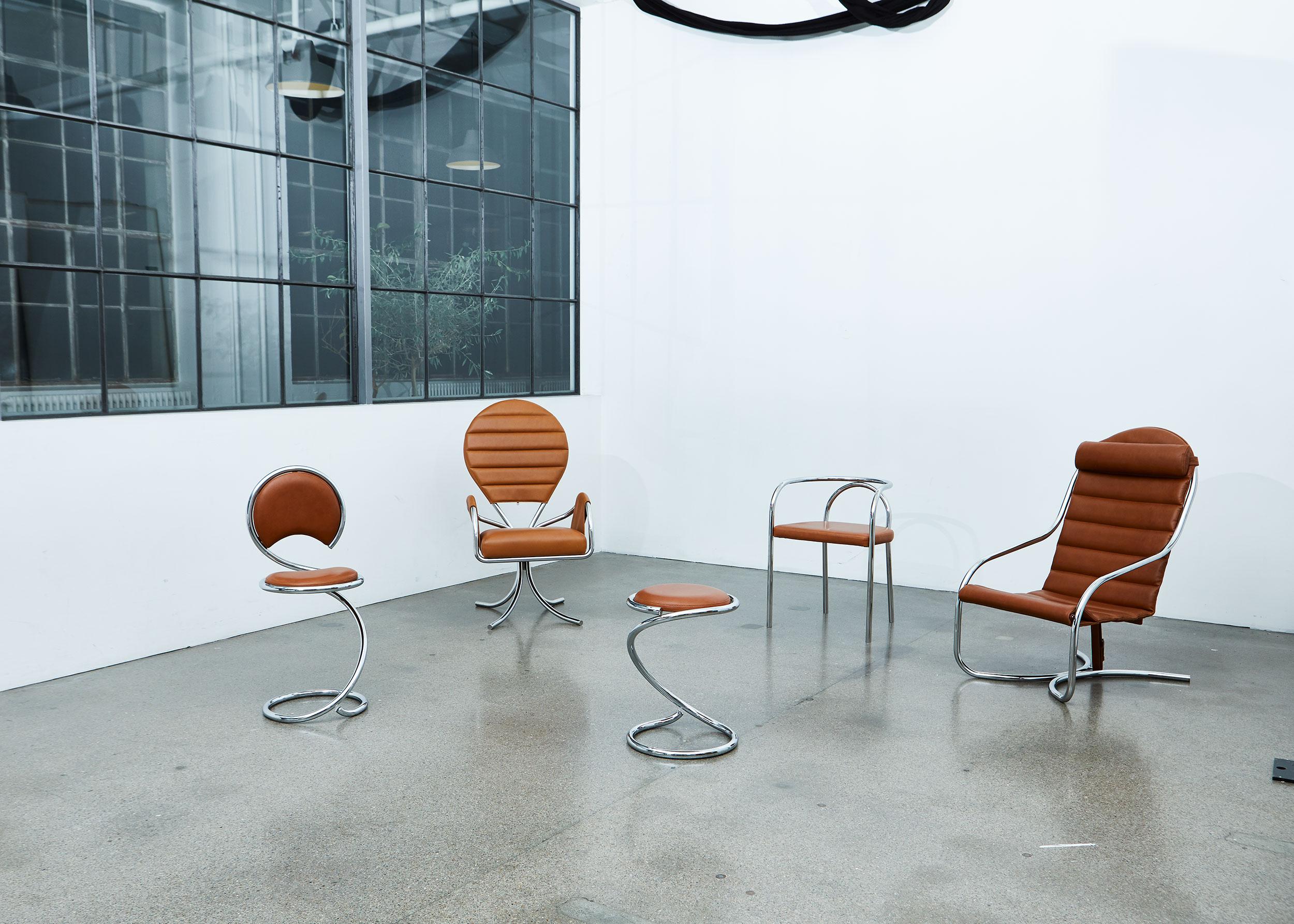 Sedia PH Pope, Cromo, Pelle Estrema Noce in vendita 1