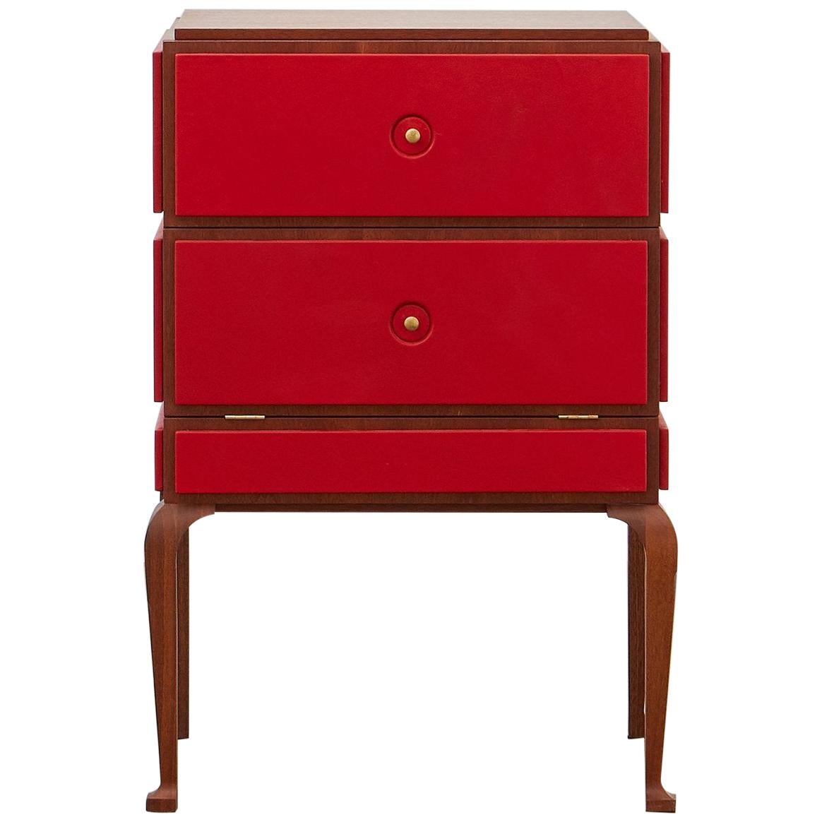 Petit coffre à tiroirs PH, pieds en bois, placage en acajou, tiroirs en frêne blanc et cuir rouge