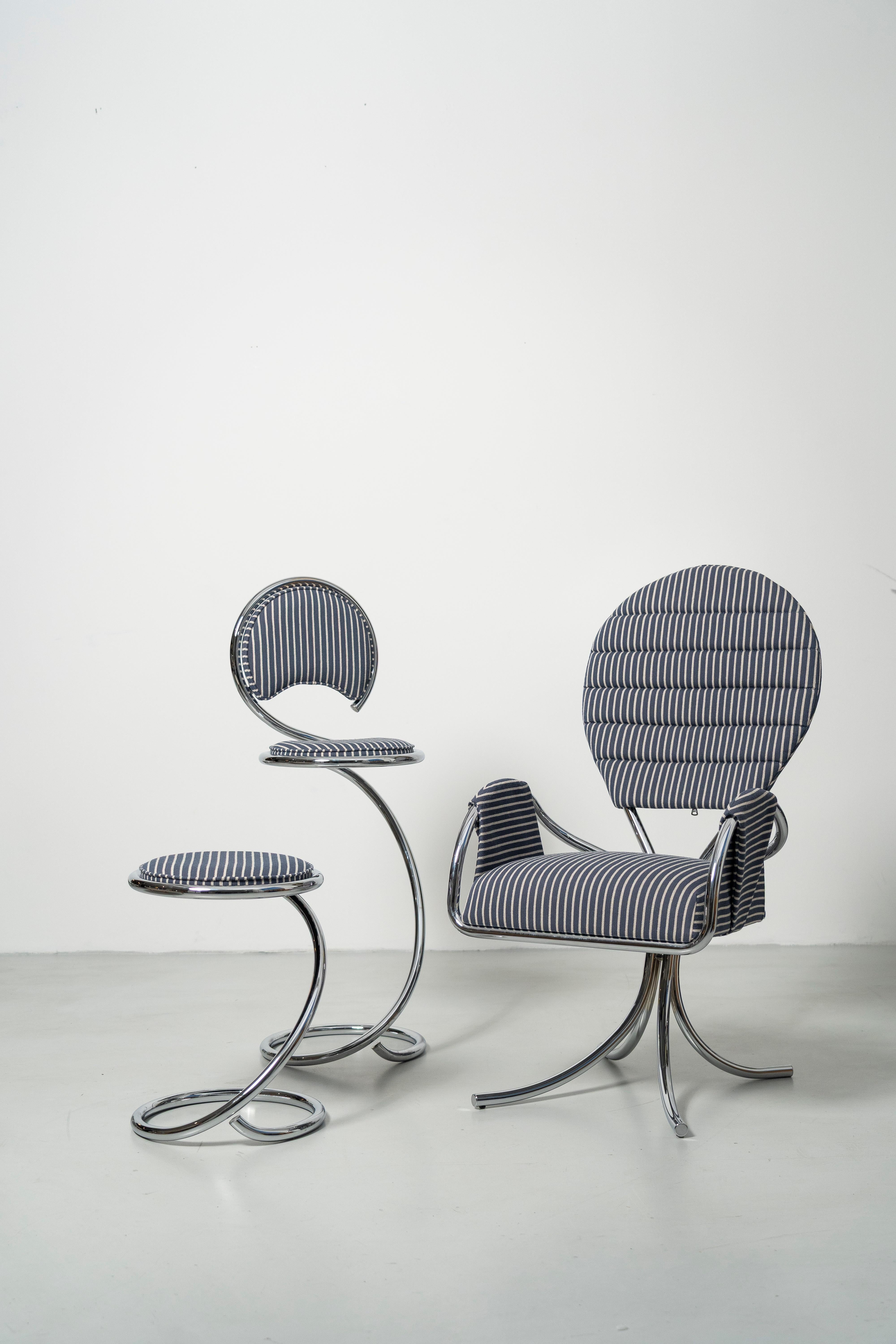 PH Snake Chair Counter - Chromstahlrohr Weißes Lederpolster Barhöhe im Angebot 2