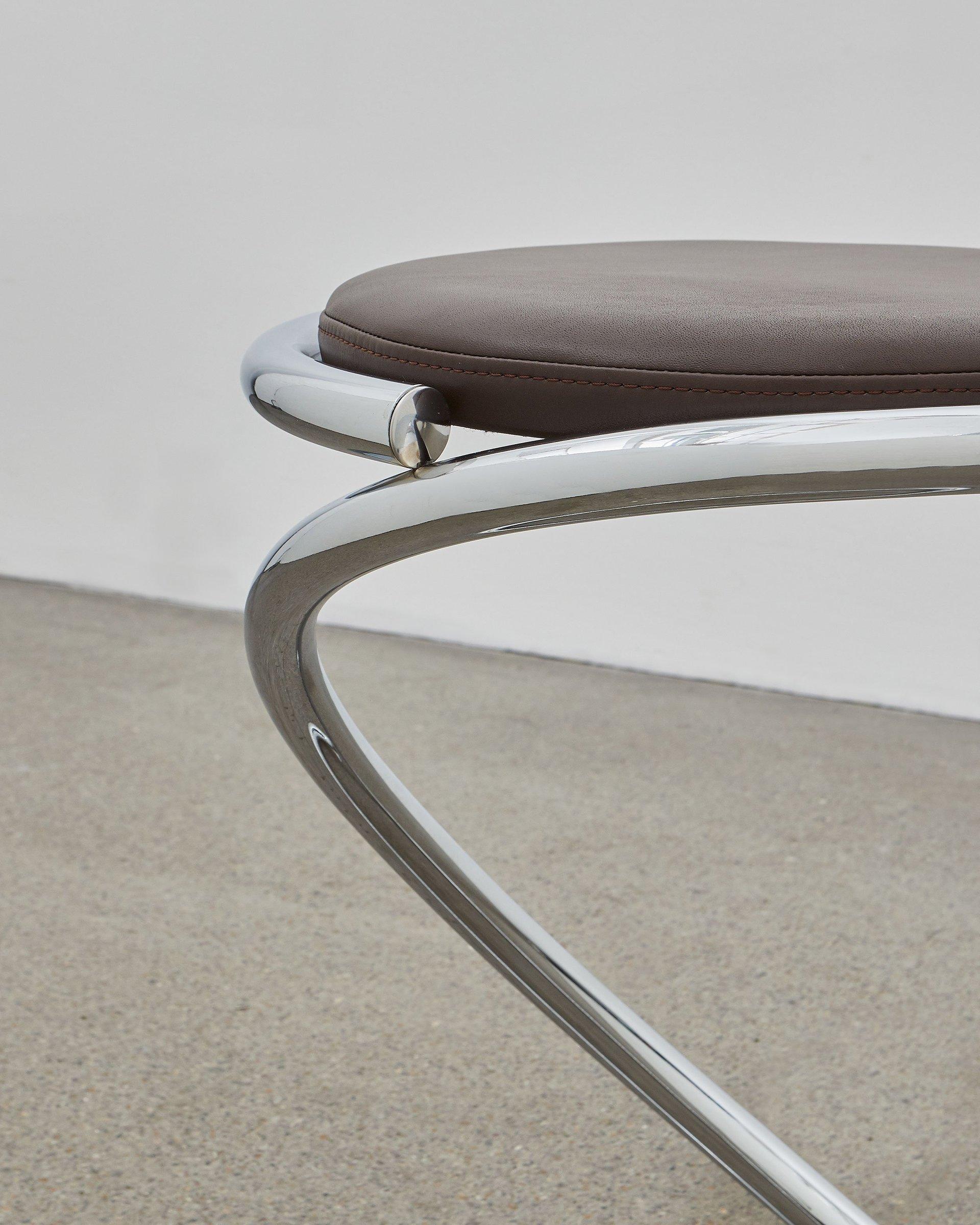 Bauhaus Ph Snake Stool, Chrome, Leather Extreme Mocca, Leather Upholstery, Visible Tubes For Sale