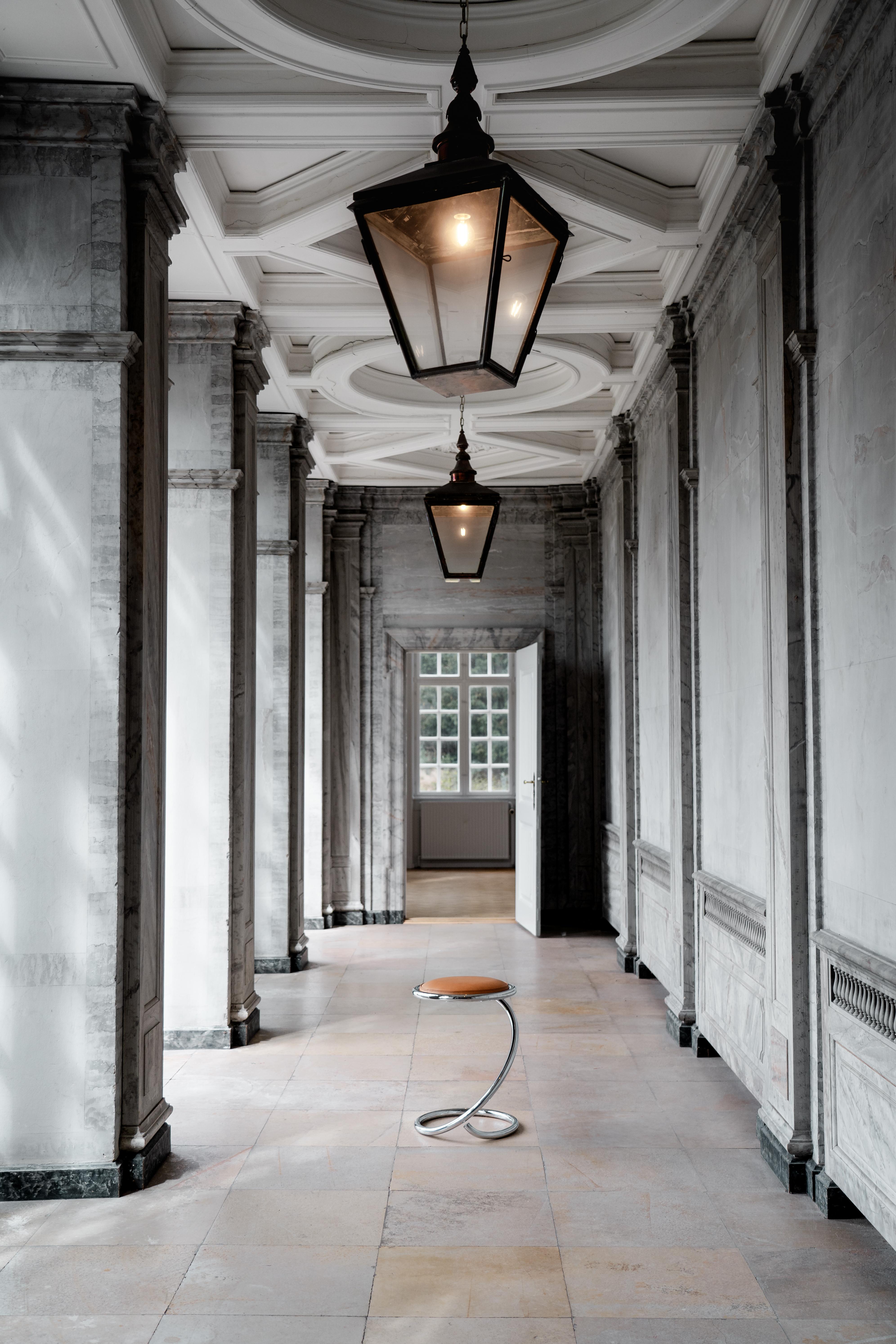 PH Schlangenhocker, Chrom, Leder Extreme Walnussholz, Lederpolsterung, Sichtbarer Rohr im Angebot 1