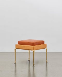 Tabouret PH, pieds en laiton, placage en chêne naturel, assise extrêmement en cuir de noyer
