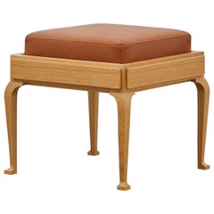 PH Stool, wood legs, natural oak veneer, extreme walnut leather seat