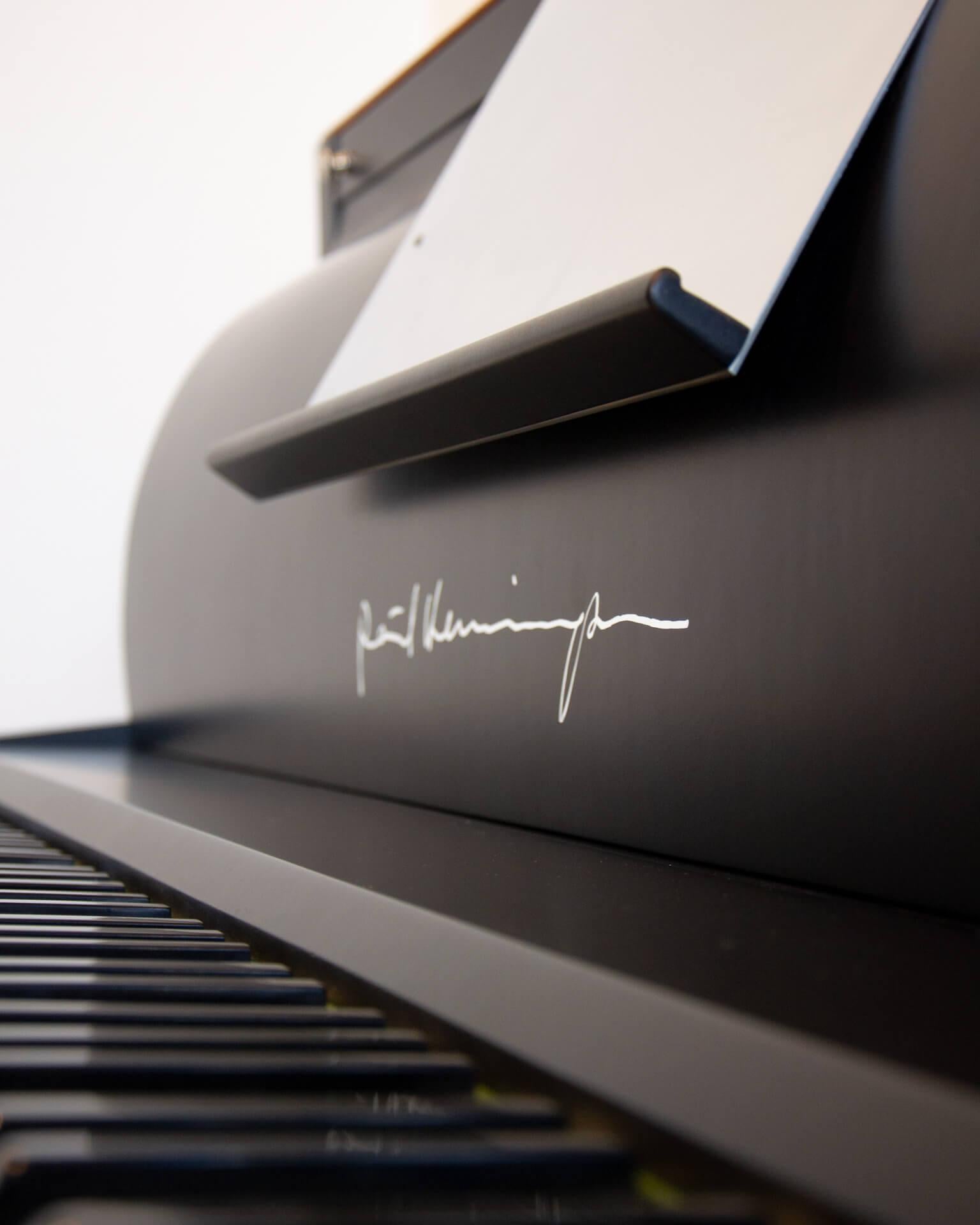 Bauhaus Piano droit PH, cuir de couleur cognac avec chrome, moderne, sculptural en vente