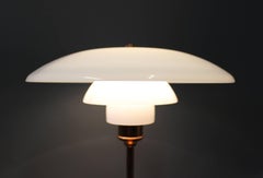 PH3½-2½:: Edition limitée:: lampe de table en cuivre:: Poul Henningsen