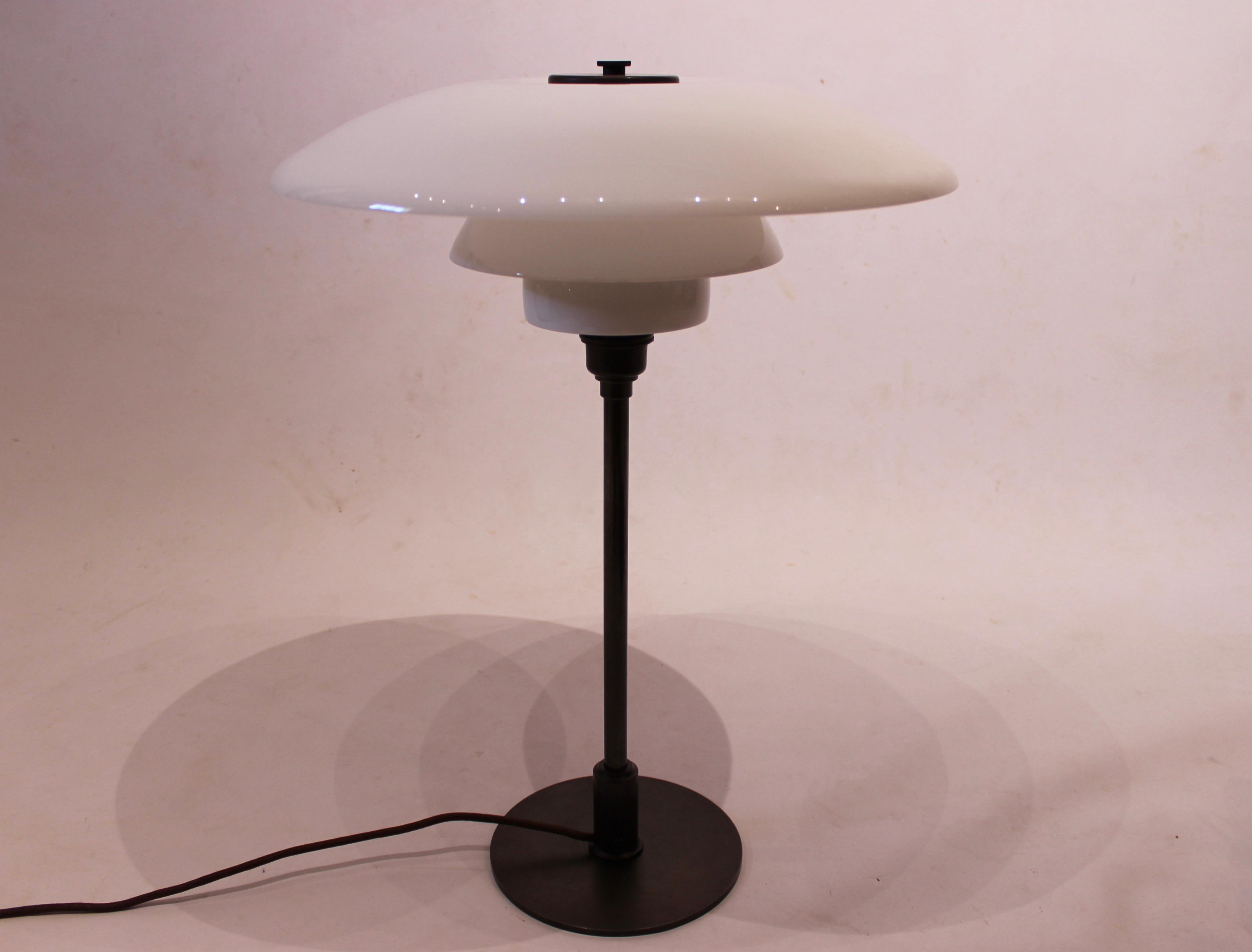 Scandinavian Modern Poul Heningsen Table Lamp, model PH 4/3 of White Opaline Glass, 1950's For Sale