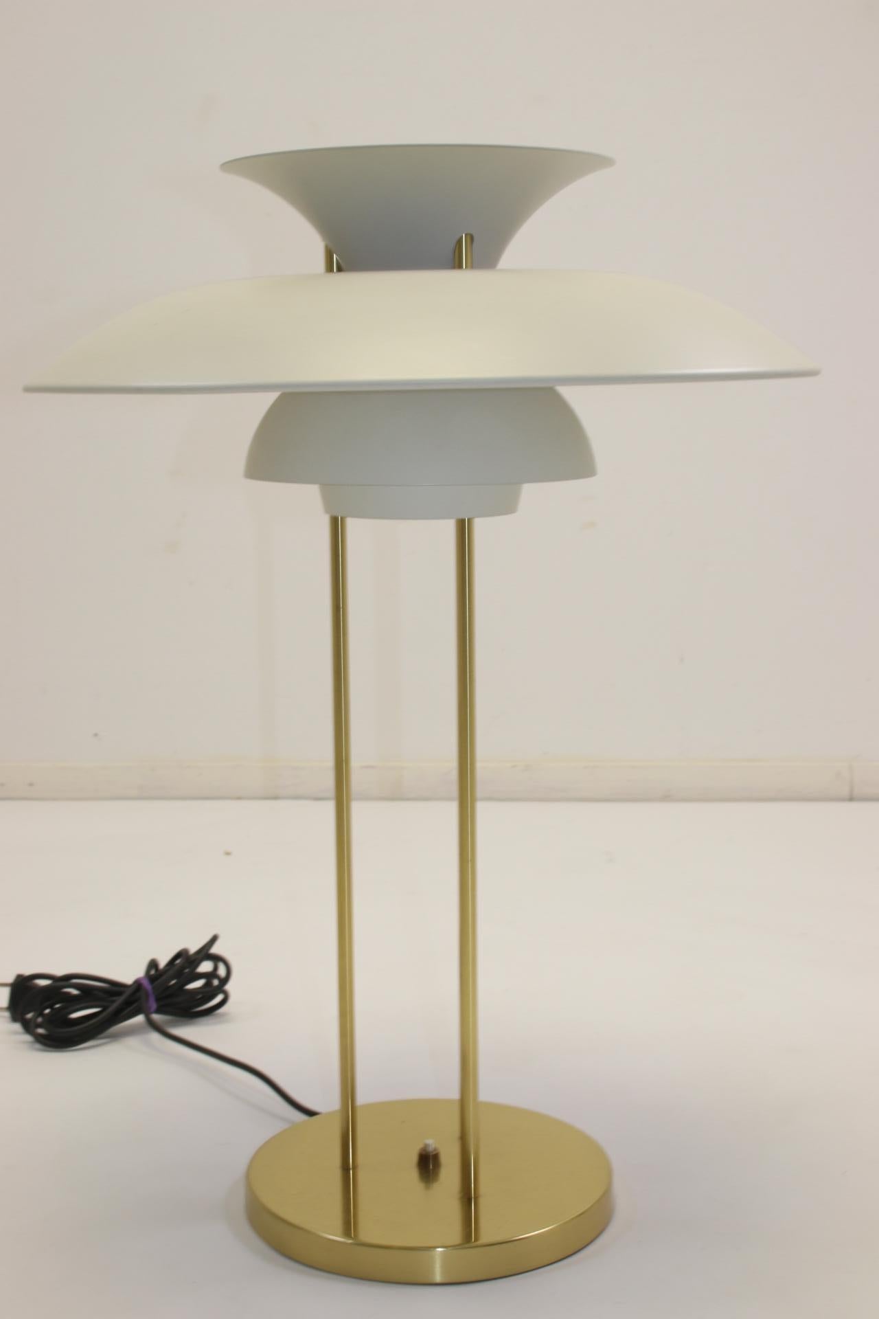 Aluminum PH5 Table Lamp by Poul Henningsen for Louis Poulsen BORDS LAMPA, PH5