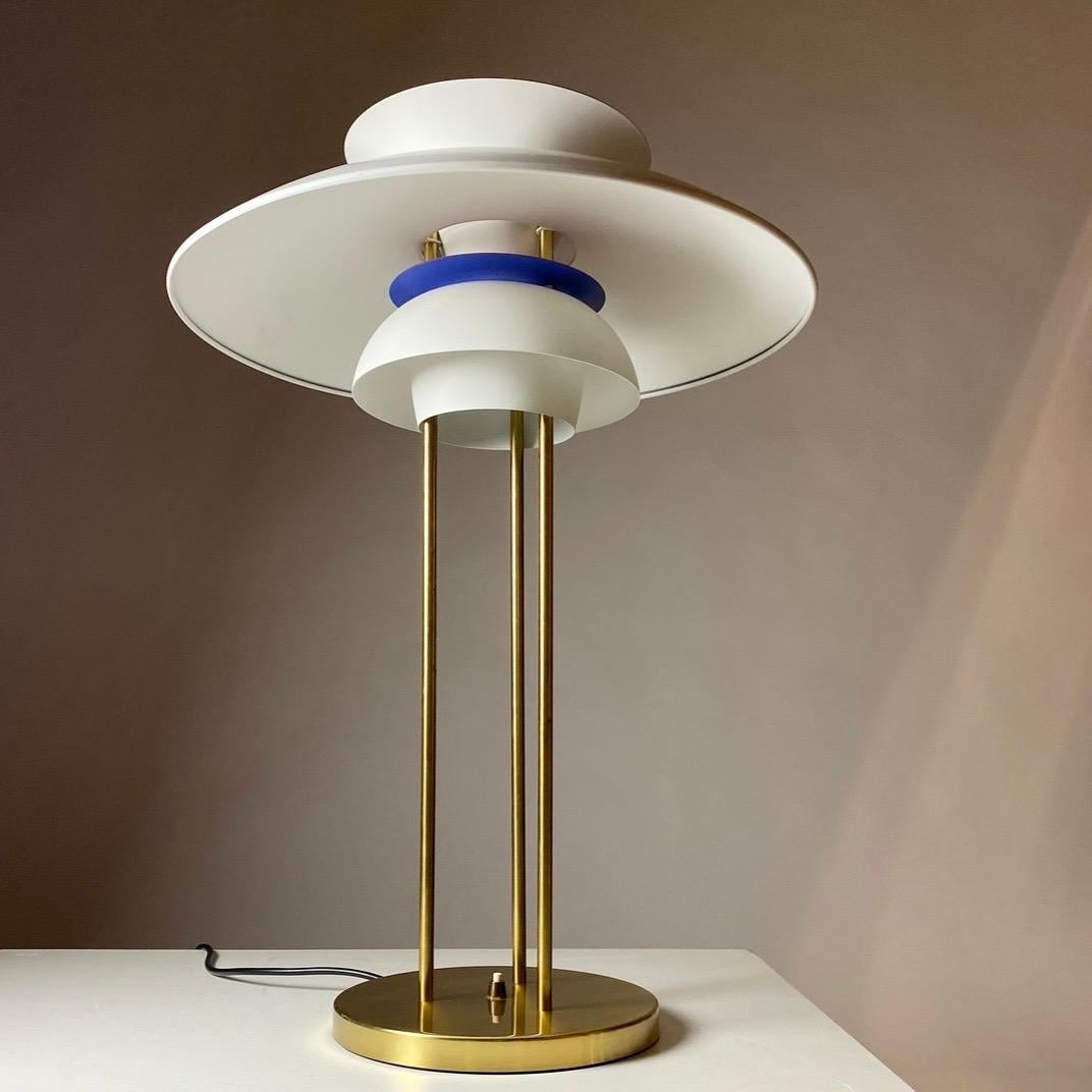 Rarely seen PH5 table lamp designed by Poul Henningsen for Louis Poulsen in Denmark 1967. 

This stunning danish designed table lamp in produced in very low numbers due to production costs which makes the light very sought after especially in this