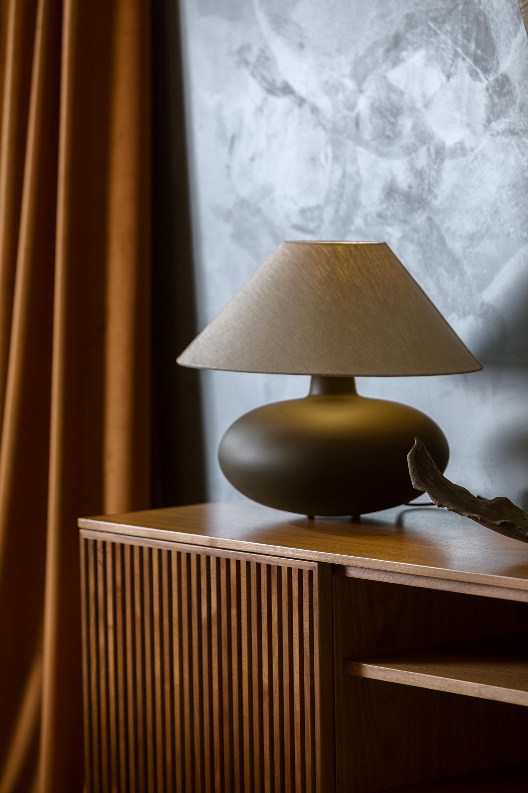 PHAB – Minimalist Media Cabinet with Rhythmic Fronts, American Walnut In New Condition For Sale In WARSZAWA, PL