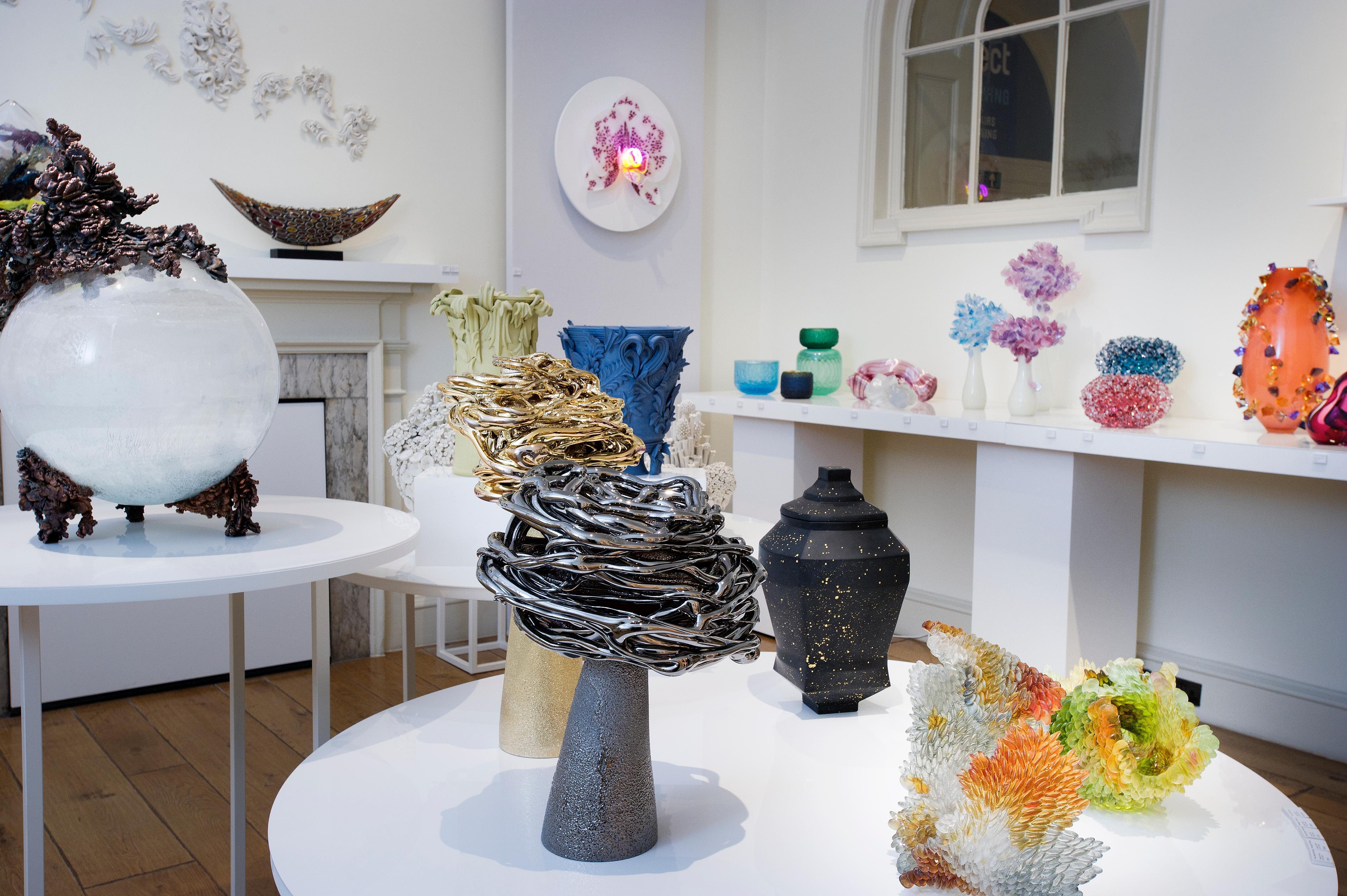 Phalaenopsis Appaloosa, a unique glass & neon sculptural orchid by Laura Hart In New Condition In London, GB
