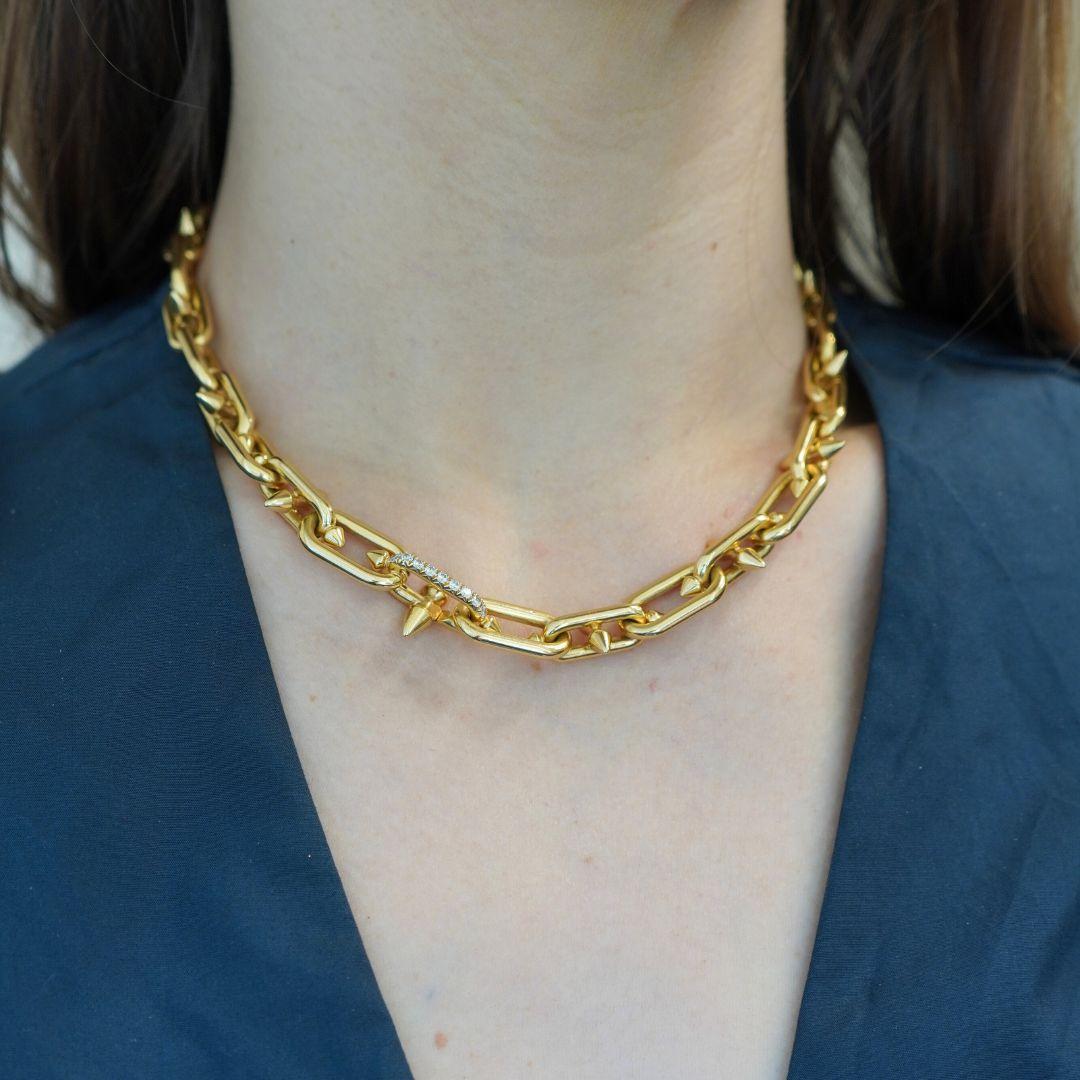 Building on Tiffany & Co.’s tradition of collaborating with visionary artists, the Tiffany Titan by Pharrell Williams collection redefines modern jewelry design. This necklace is an expression of rebellion as a catalyst for creativity, drawing