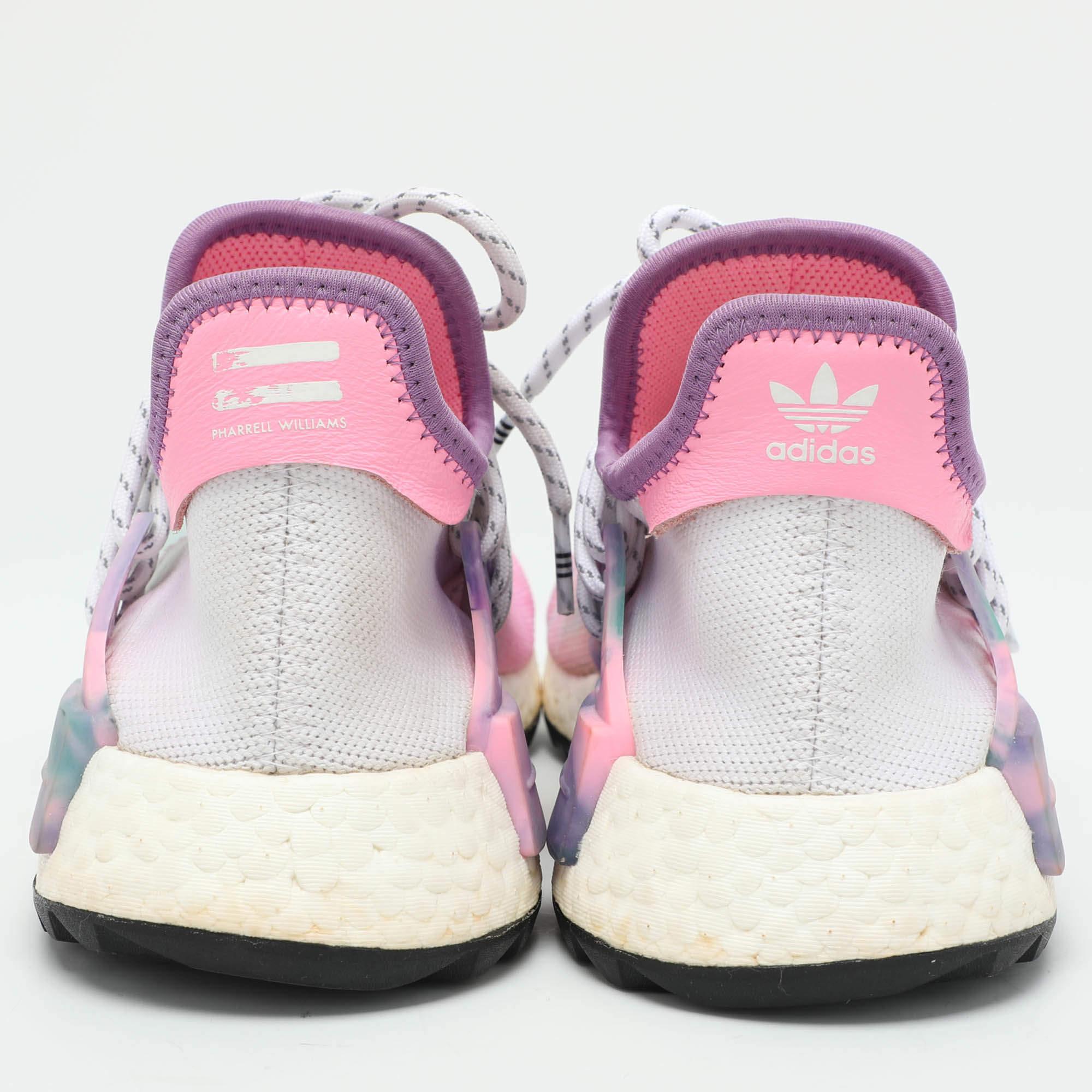Men's Pharrell Williams x Adidas Multicolor Knit Hu NMD Low Top Sneakers Size 39 1/3 For Sale