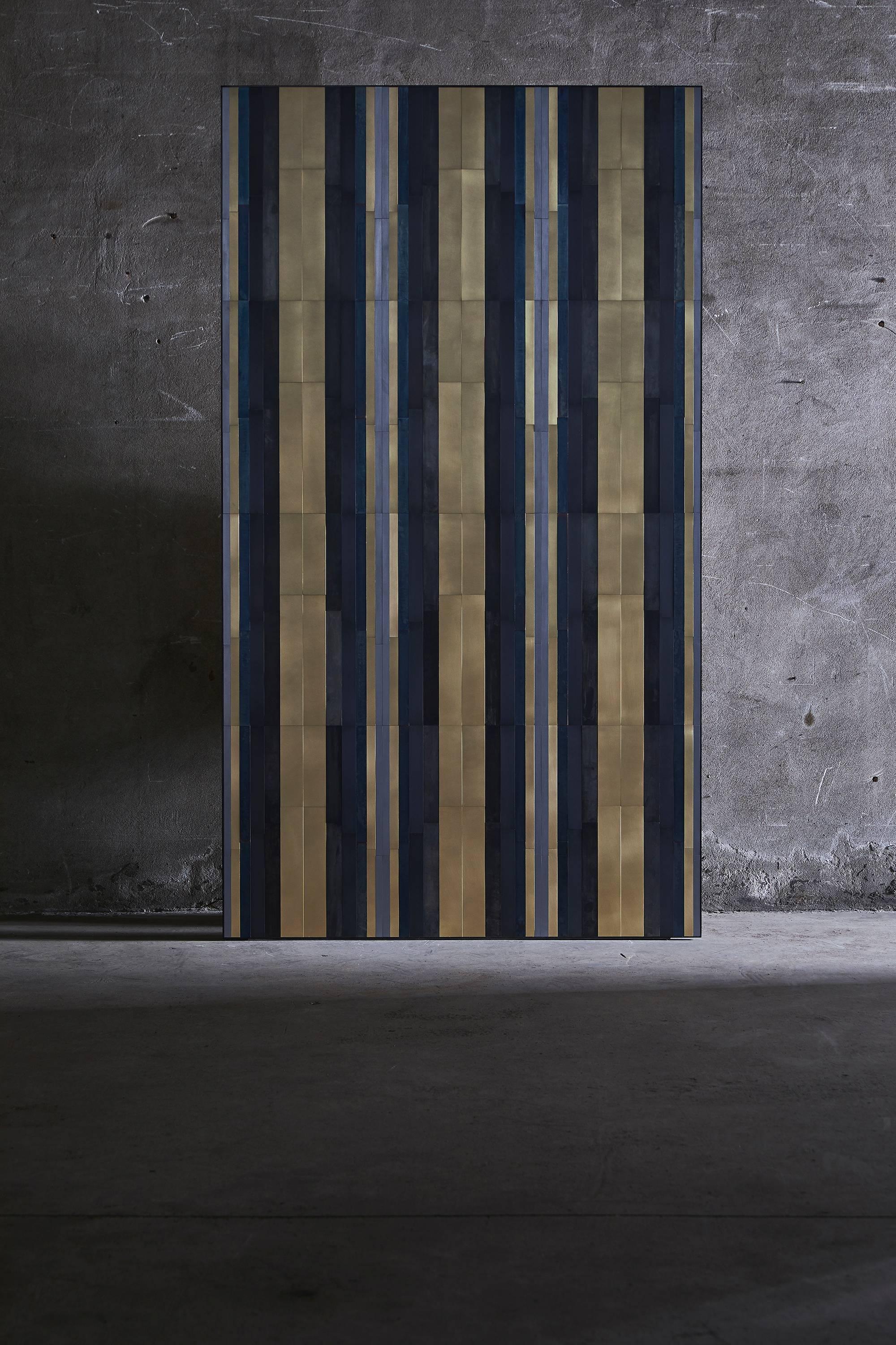 Italiano Rivestimento murale Phase di Mae Engelgeer per Mingardo in vendita