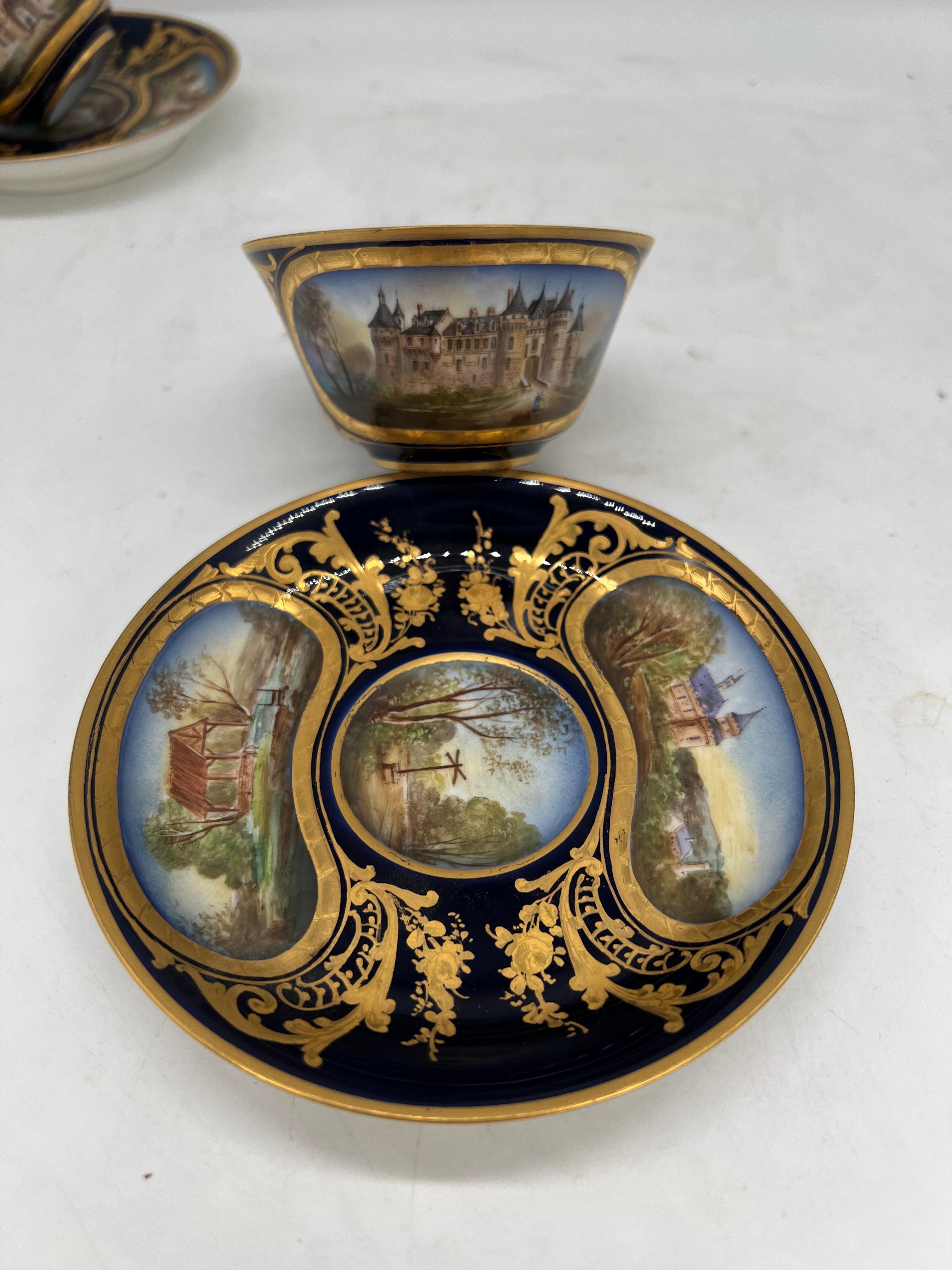 Phénoménal 12 Sèvres 19th C, Chateau Des Tuileries 1846 Chateau Scene Cup Saucer en vente 5
