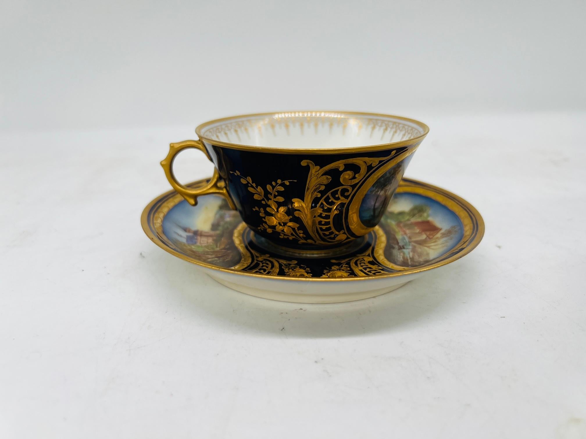Phénoménal 12 Sèvres 19th C, Chateau Des Tuileries 1846 Chateau Scene Cup Saucer en vente 8