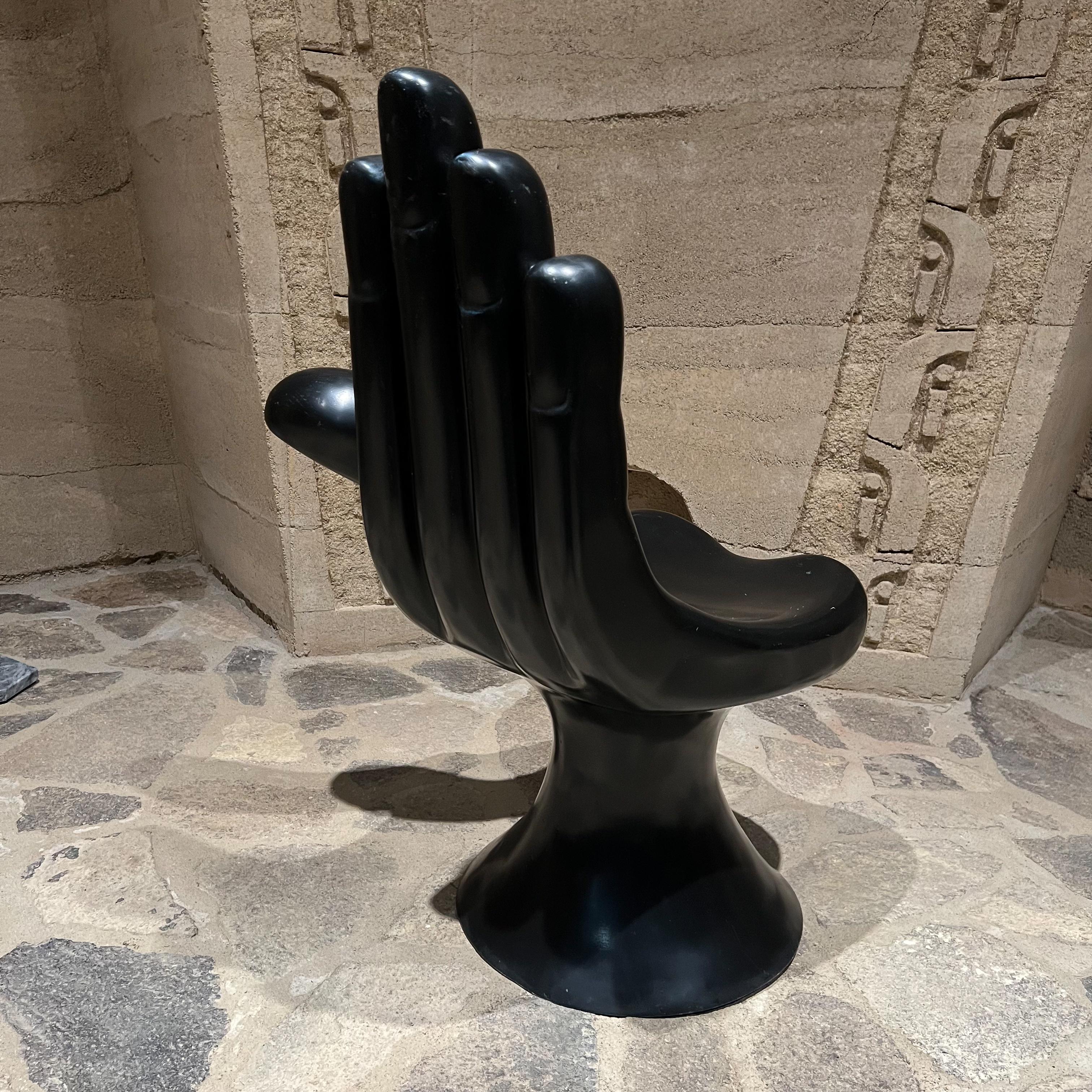 Fiberglass hand chair
Phenomenal black fiberglass hand chair design Pedro Friedeberg, Mexico
Unsigned. No COA available.
Measures: 36 tall x 24 width x 24 depth seat 17.25 tall
Preowned original unrestored vintage good condition.
Refer to