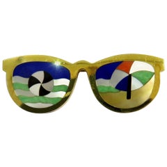 Phenomenal Multi Hard Stone Sunglasses Reflecting Beach Scene Gold Pin Brooch