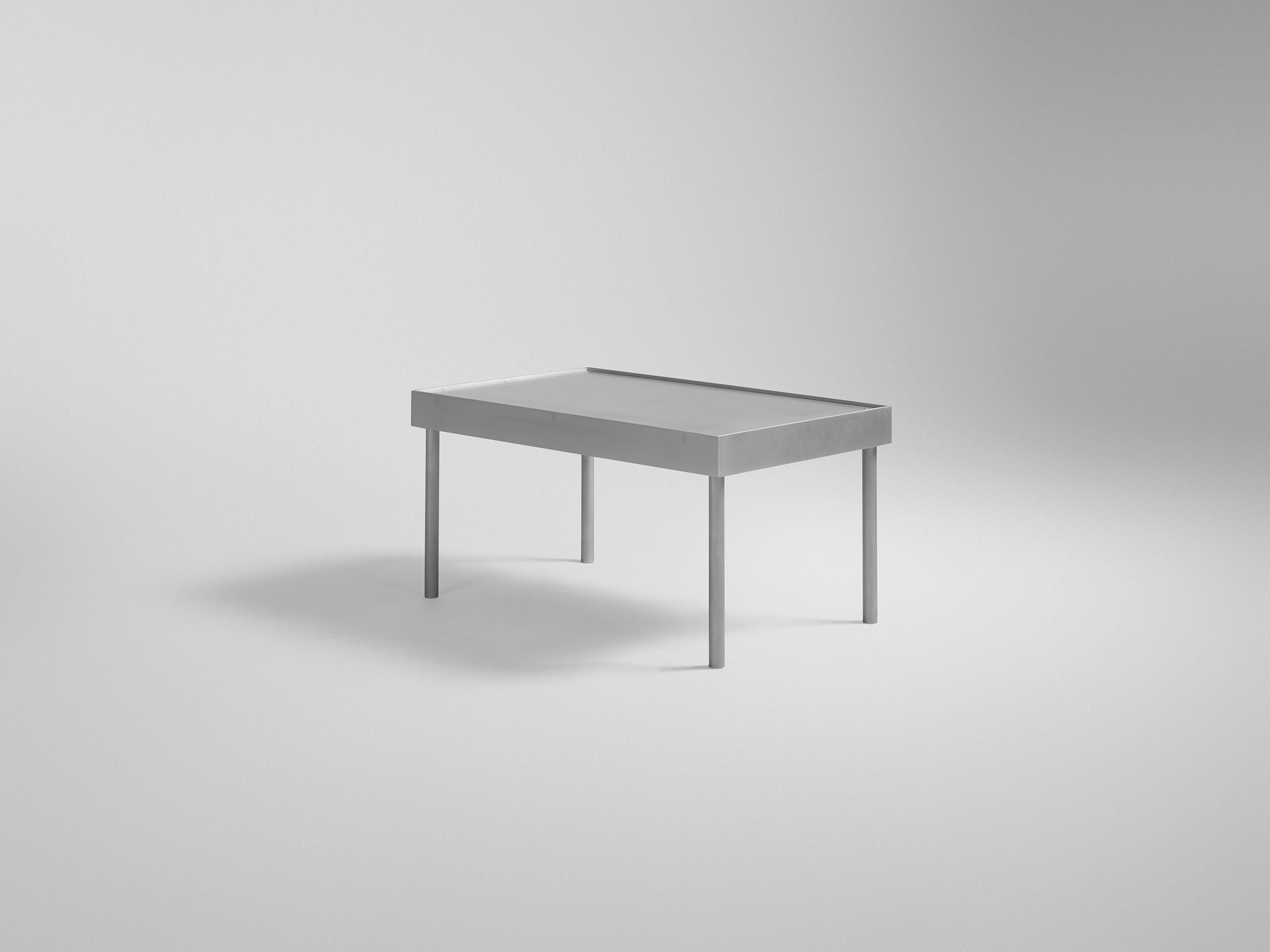 Poli Système d'empilage de tables en aluminium PHI de Jonathan Nesci en vente