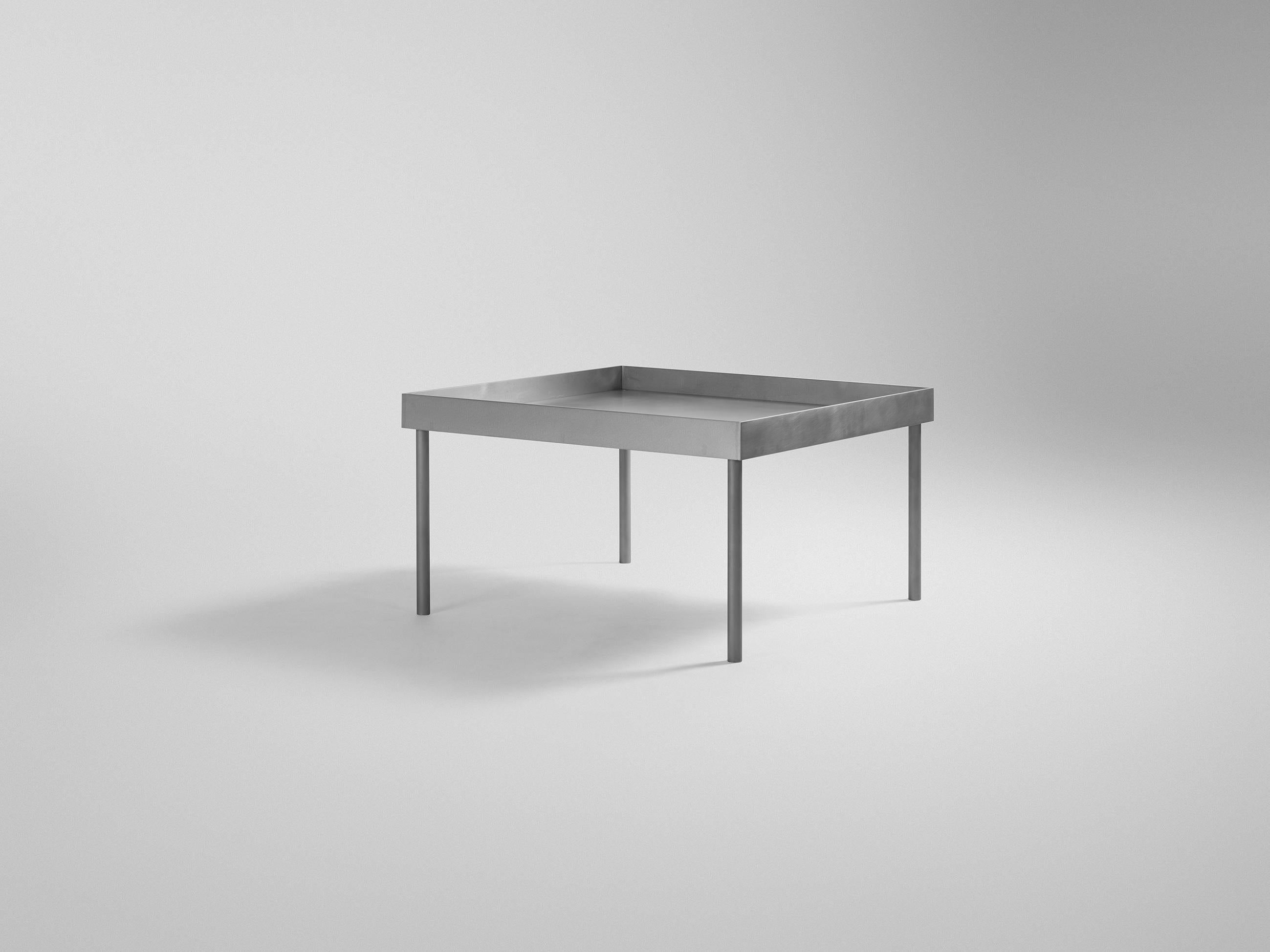 PHI Aluminium-Tisch-Stapelsystem von Jonathan Nesci (21. Jahrhundert und zeitgenössisch) im Angebot