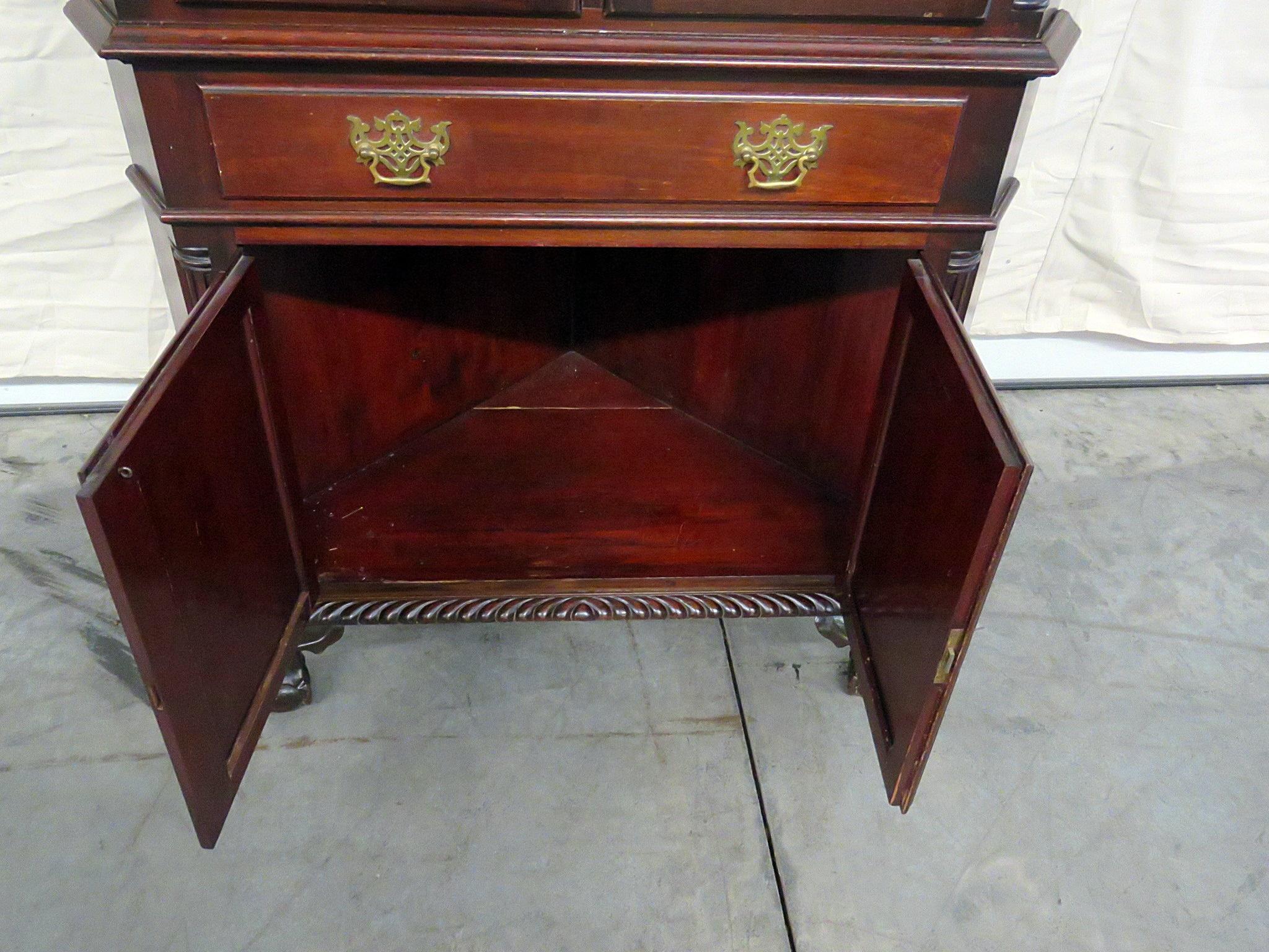 Philadelphia Centennial Chippendale Style Corner Cabinet 3