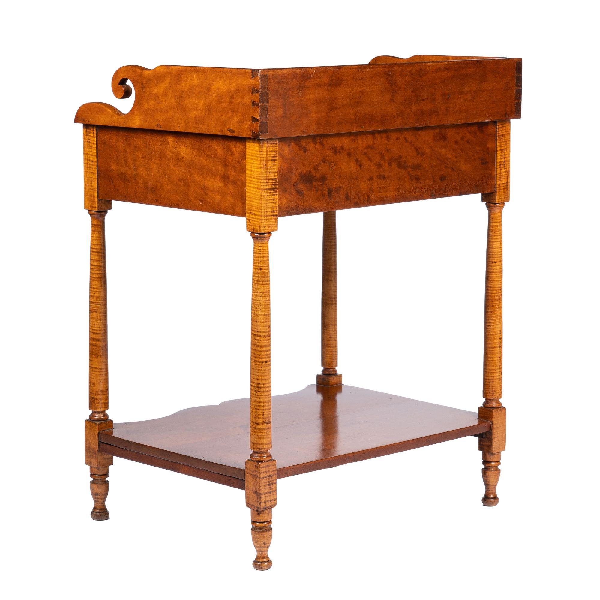 American Philadelphia Cherry Wood Stand with Splash on a Conforming Apron, 1820 For Sale