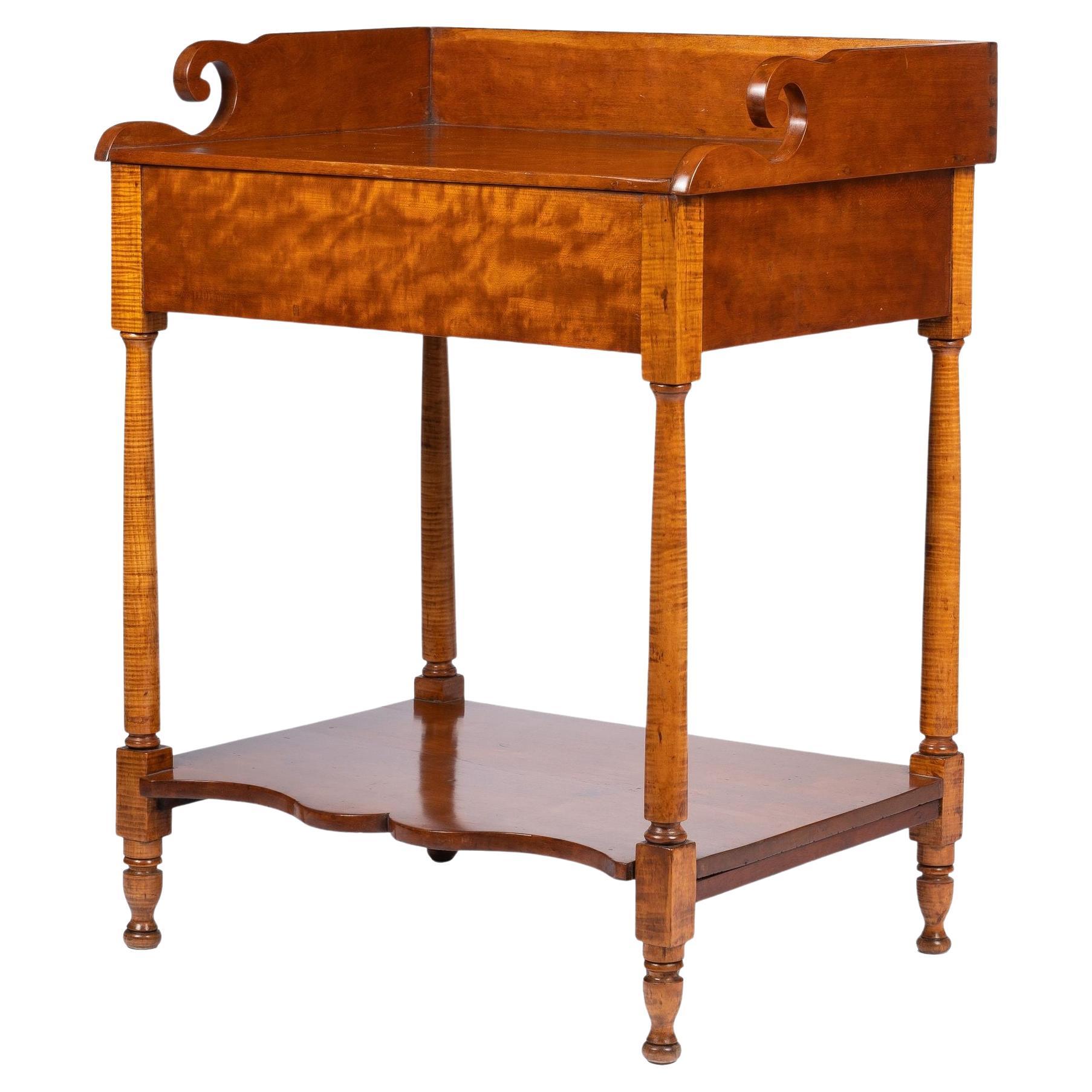 Philadelphia Cherry Wood Stand with Splash on a Conforming Apron, 1820 For Sale