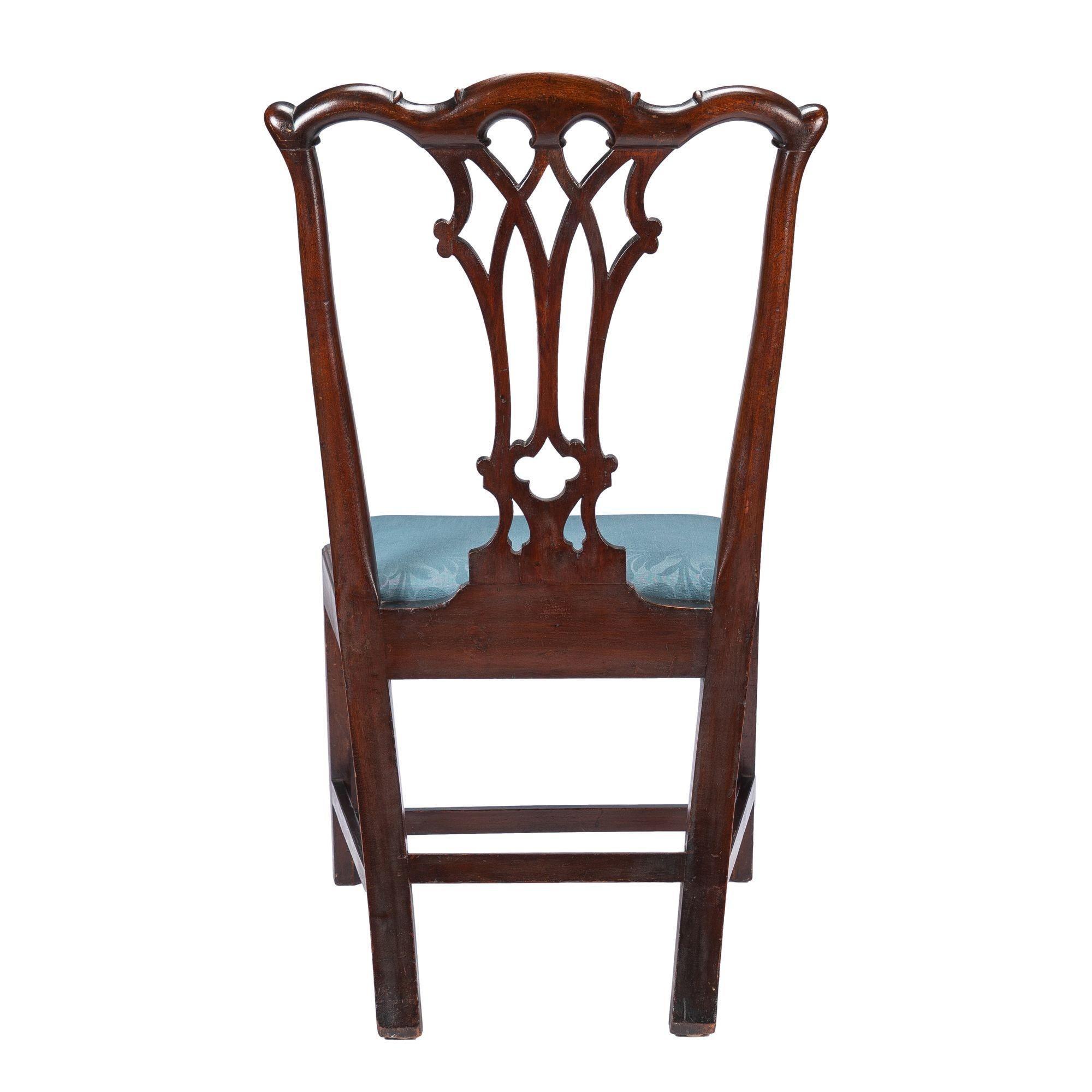 18th Century Philadelphia Chippendale Mahogany Slip Seat Side Chair by Thomas Tuft, 1770 For Sale