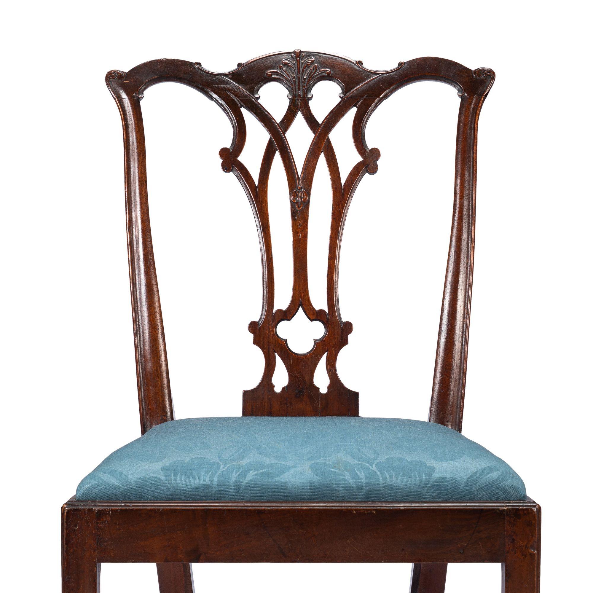 Philadelphia Chippendale Mahogany Slip Seat Side Chair by Thomas Tuft, 1770 For Sale 3