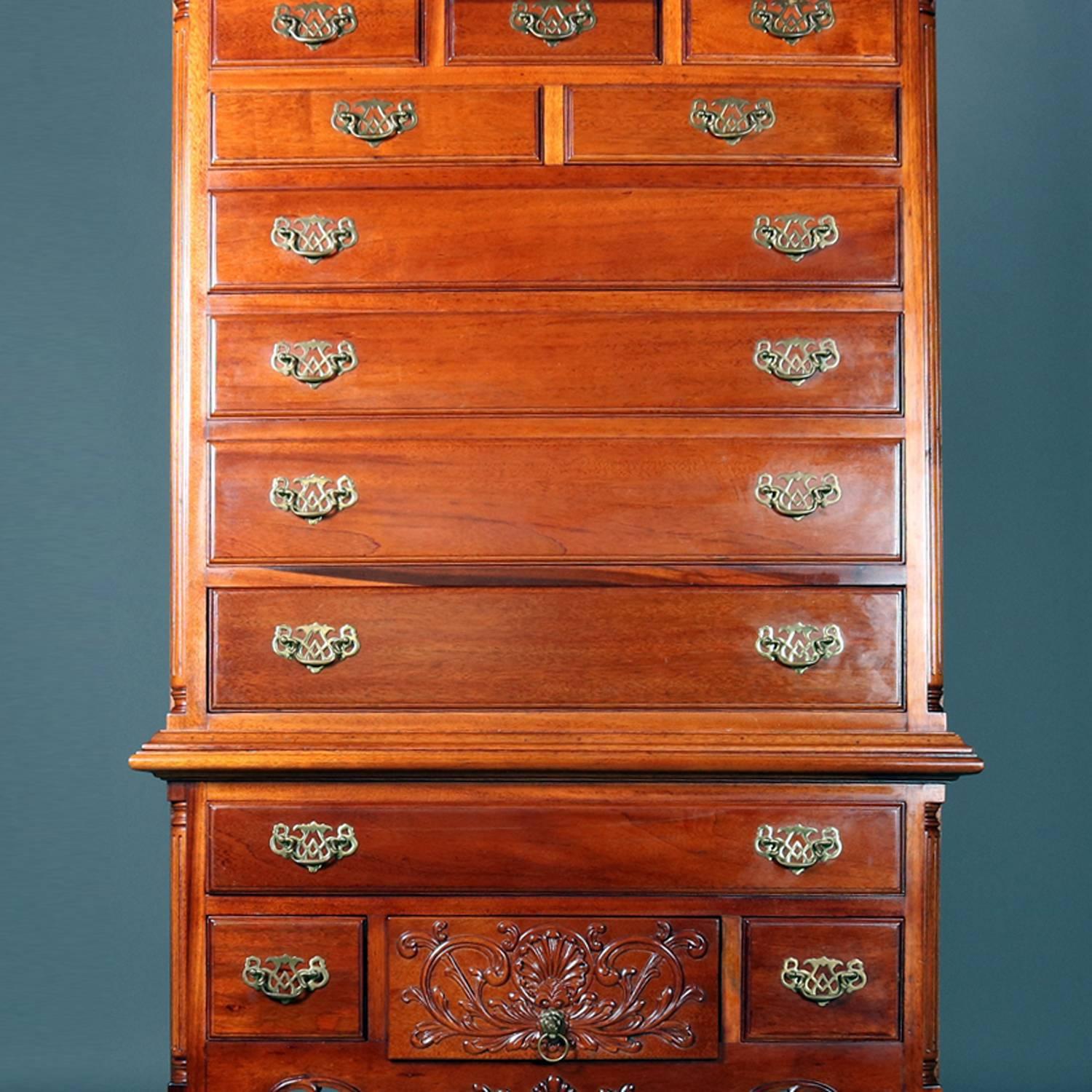 Philadelphia Chippendale School Hand-Carved Mahogany Chest on Chest 20th Century In Good Condition In Big Flats, NY