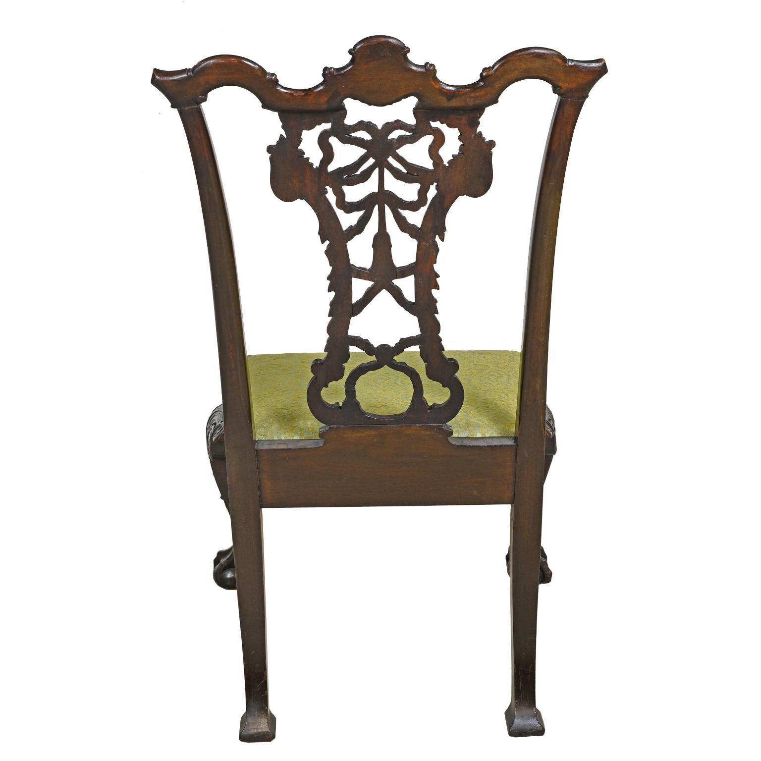 Hand-Carved Philadelphia Chippendale Style Chair with Carved Ribbon-Back, circa 1840 For Sale