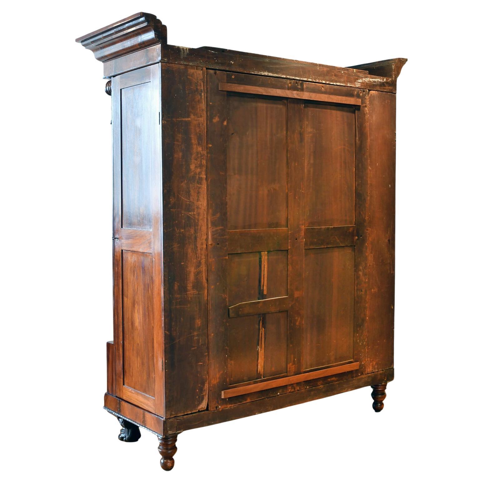 Philadelphia Federal Wardrobe / Armoire in West Indies Mahogany c. !820 For Sale 3