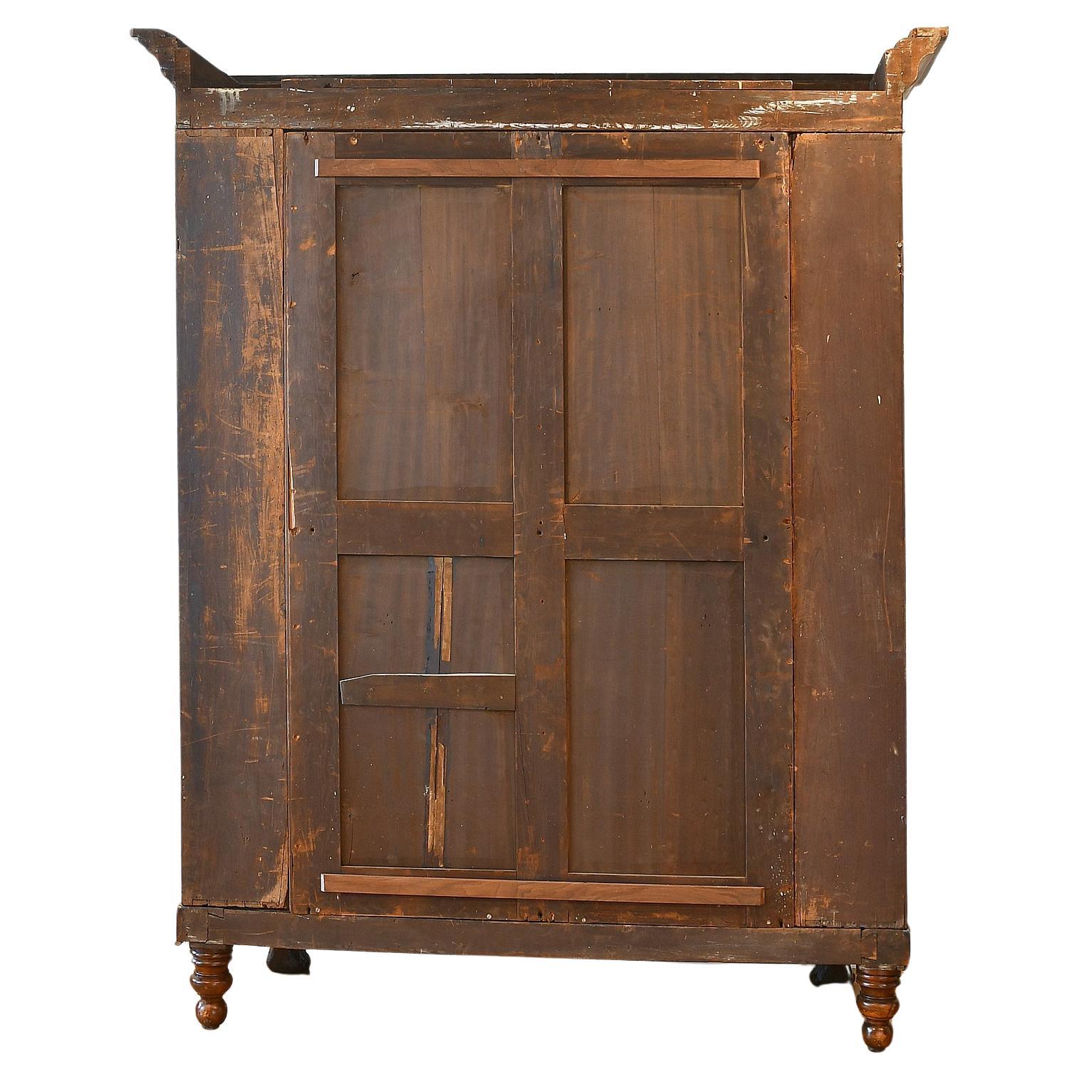 Philadelphia Federal Wardrobe / Armoire in West Indies Mahogany c. !820 For Sale 4