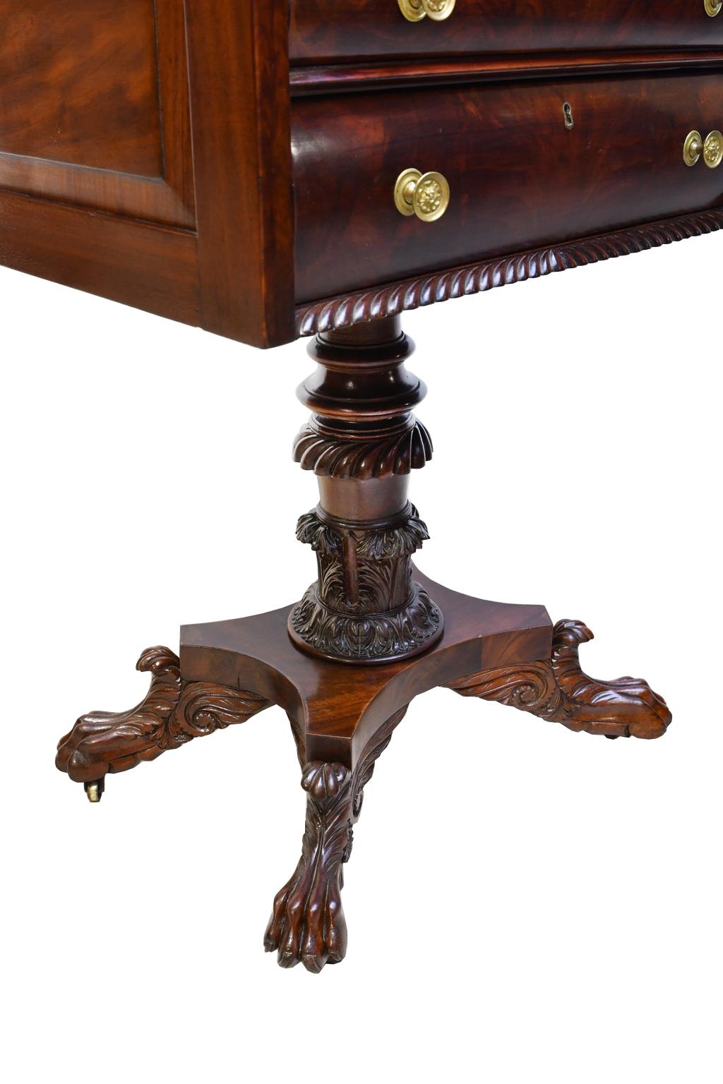 Philadelphia Federal Work or End Table in Mahogany, circa 1820 2