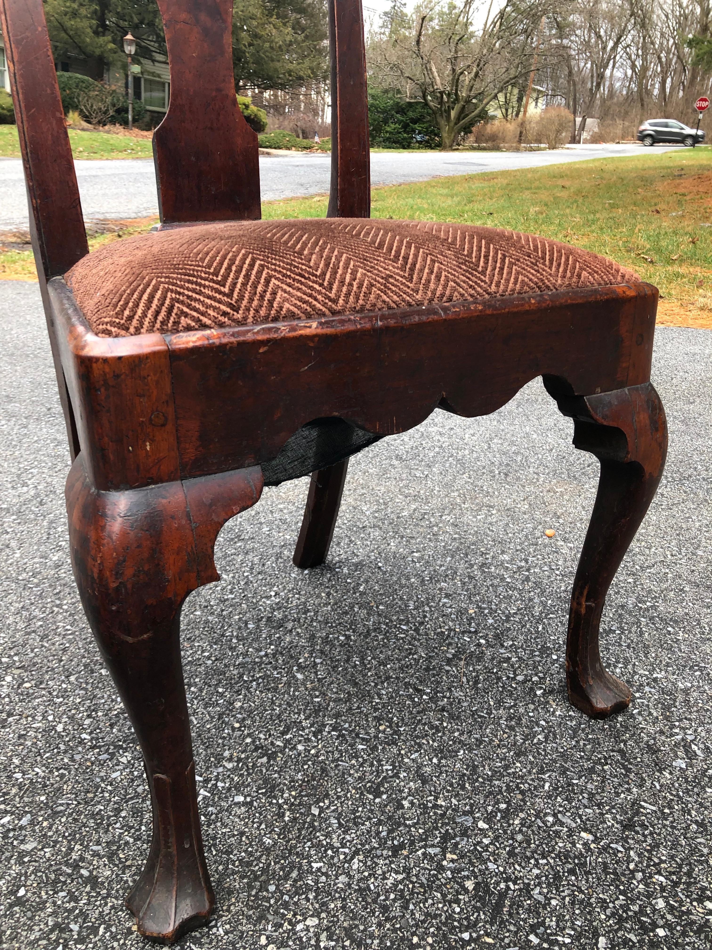 Philadelphia Queen Ann Chairs Walnut 18th Century Savery Type Set of Four For Sale 3