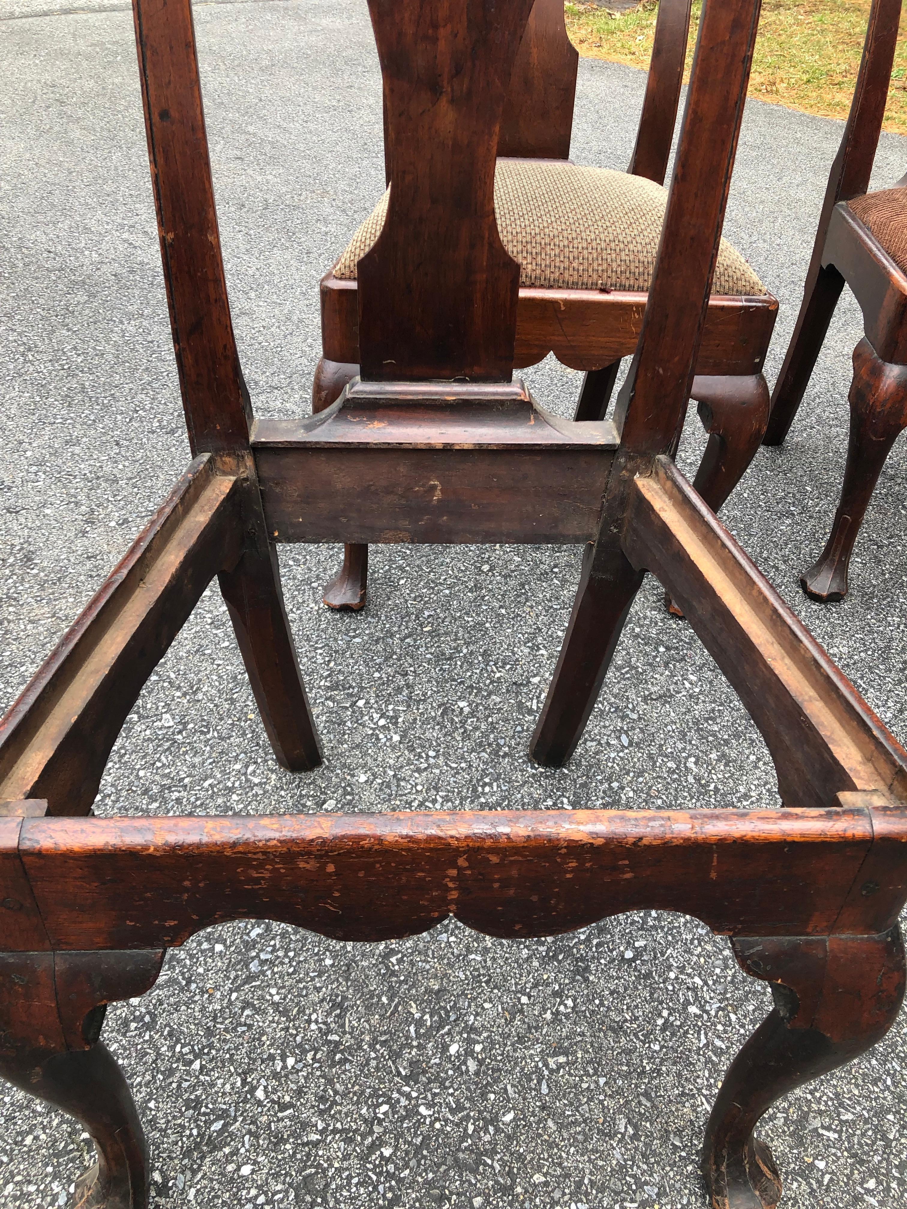Philadelphia Queen Ann Chairs Walnut 18th Century Savery Type Set of Four For Sale 6