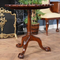 Philadelphia Tilt Top Table