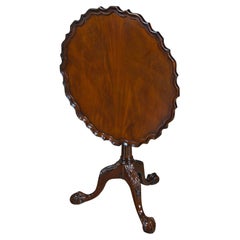Philadelphia Tilt Top Table