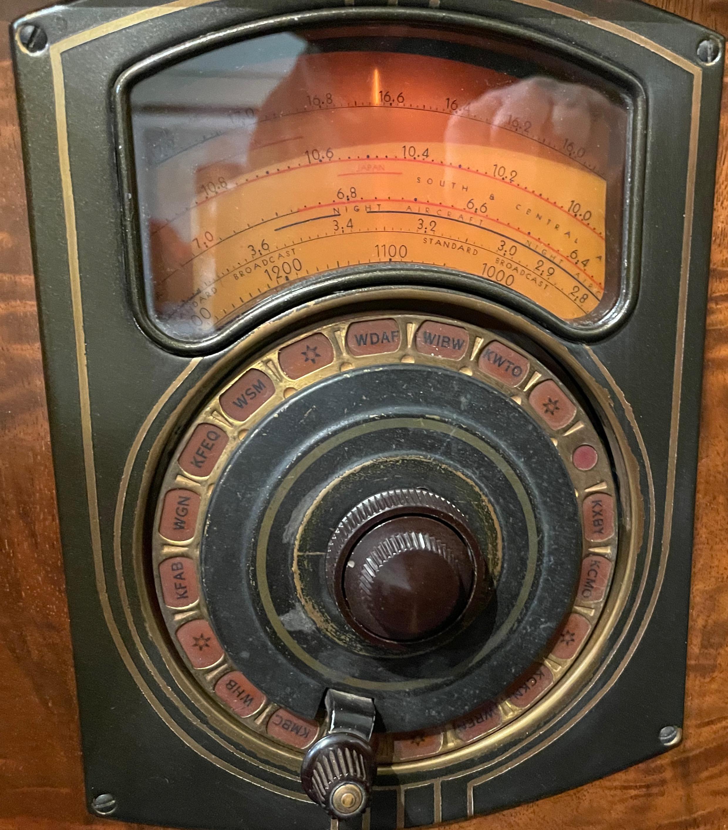 North American Philco 38-690 Super 'Hi-Fi' Console Radio 1938 Bluetooth