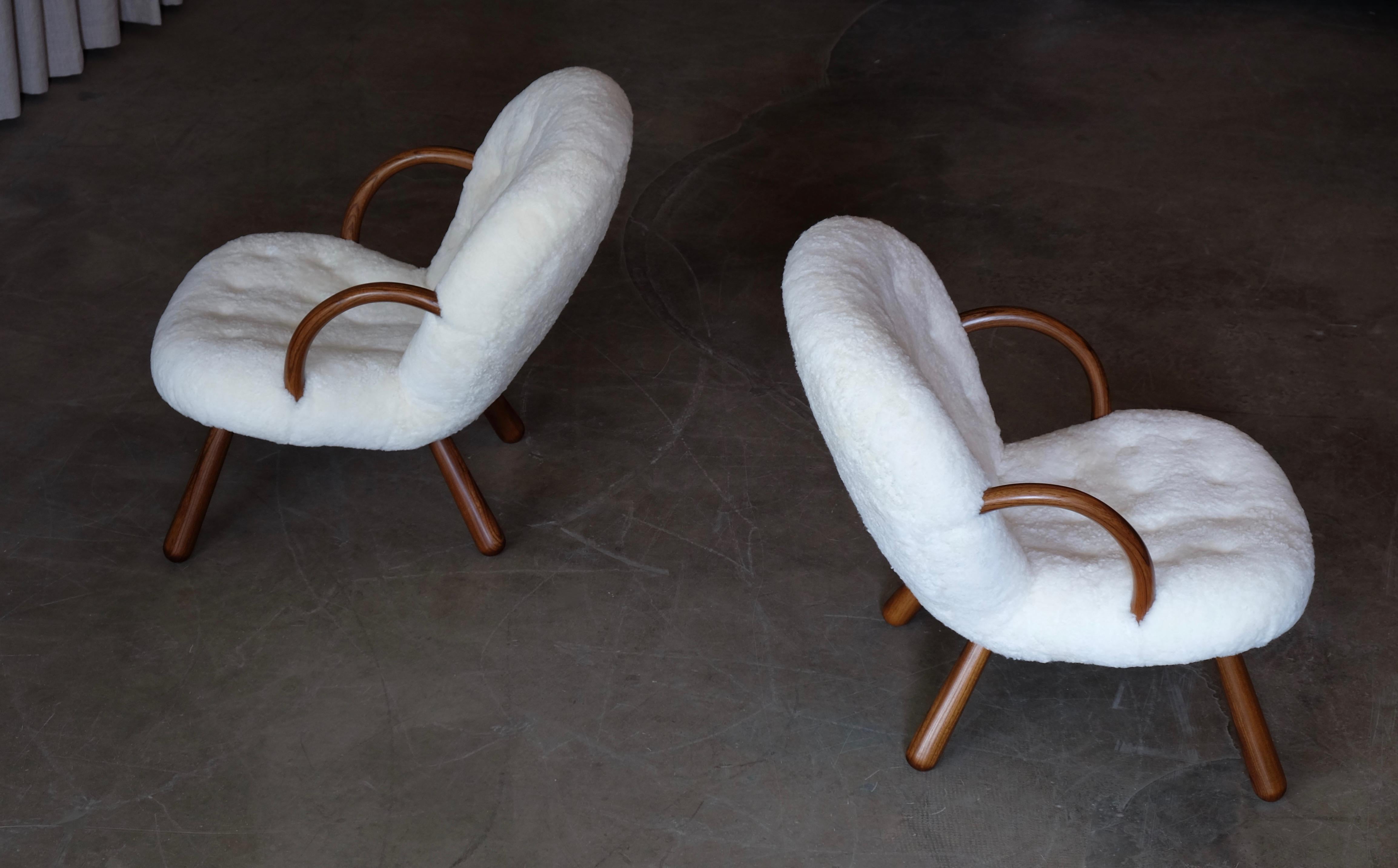 Philip Arctander clam chairs by Nordisk Stål & Møbel Central in Denmark, 1940s.
Completely restored. Excellent condition.
Global front door shipping, delivery within 7-14 days: €699.