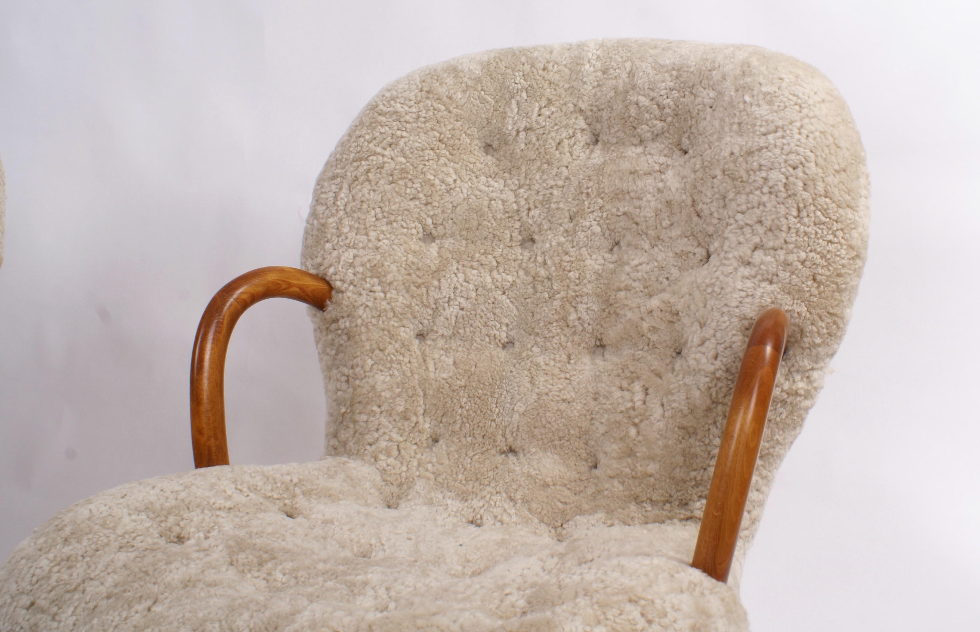Philip Arctander Pair of 'Clam' Easy Chairs in Pale Grey Sheepskin, 1944 2