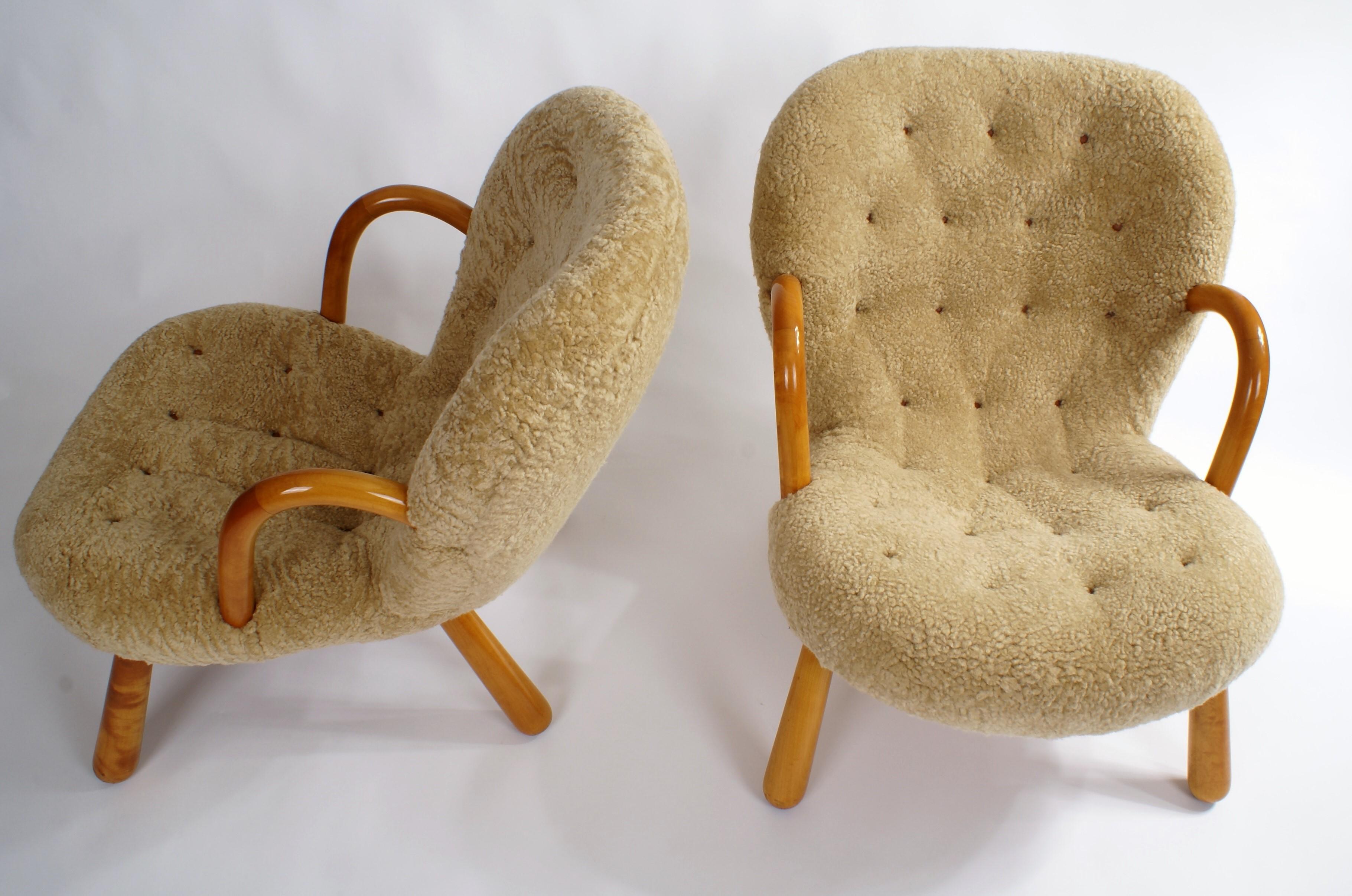 Philip Arctander Pair of 'Clam' Easy Chairs in Sheepskin, 1944 In Excellent Condition In Copenhagen, DK