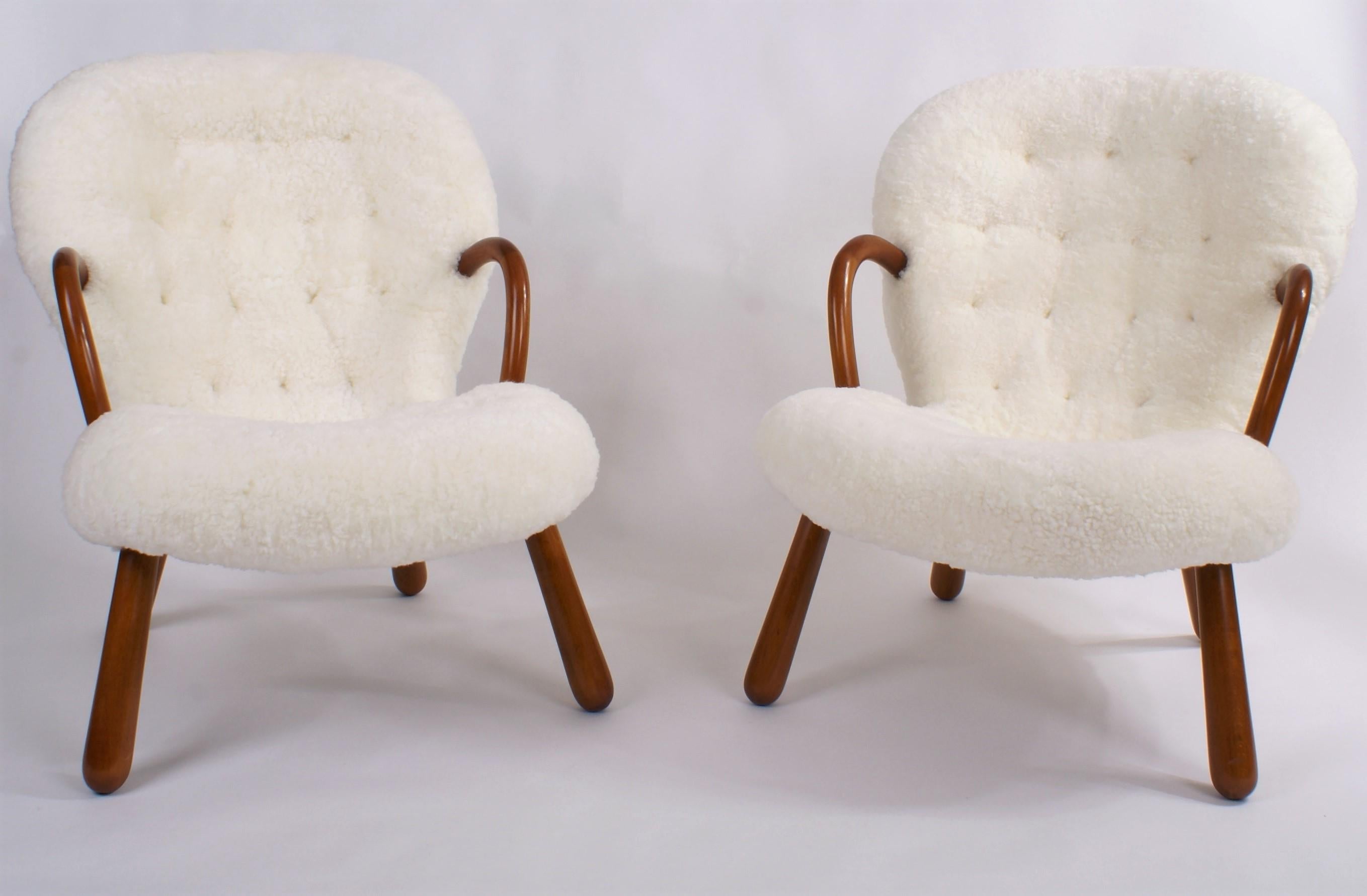 Philip Arctander Pair of 'Clam' Easy Chairs in White Sheepskin, 1944 4