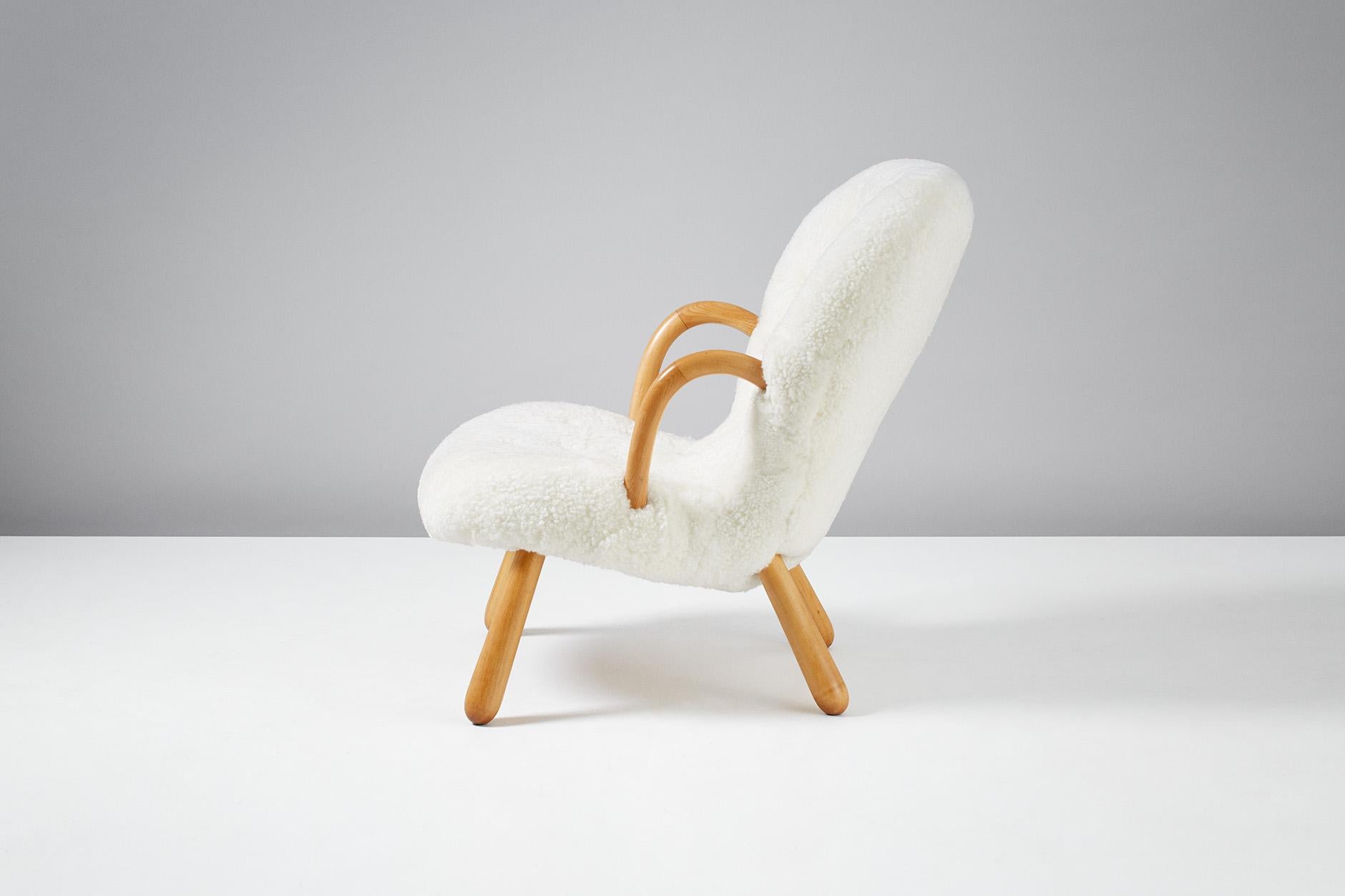 Philip Arctander Pair of Sheepskin Clam Chairs, 1950s 4