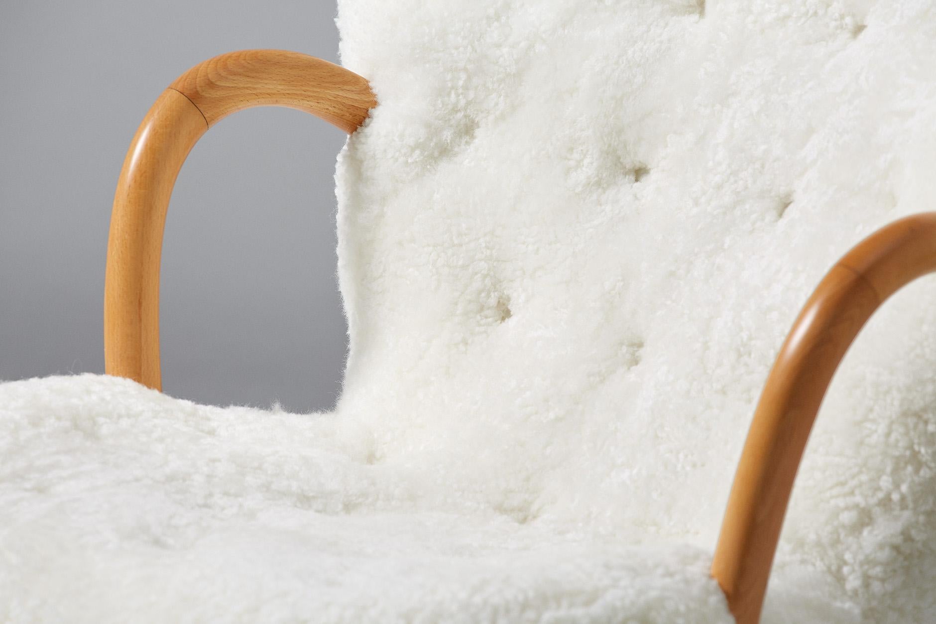 Philip Arctander Pair of Sheepskin Clam Chairs, 1950s In Excellent Condition In London, GB