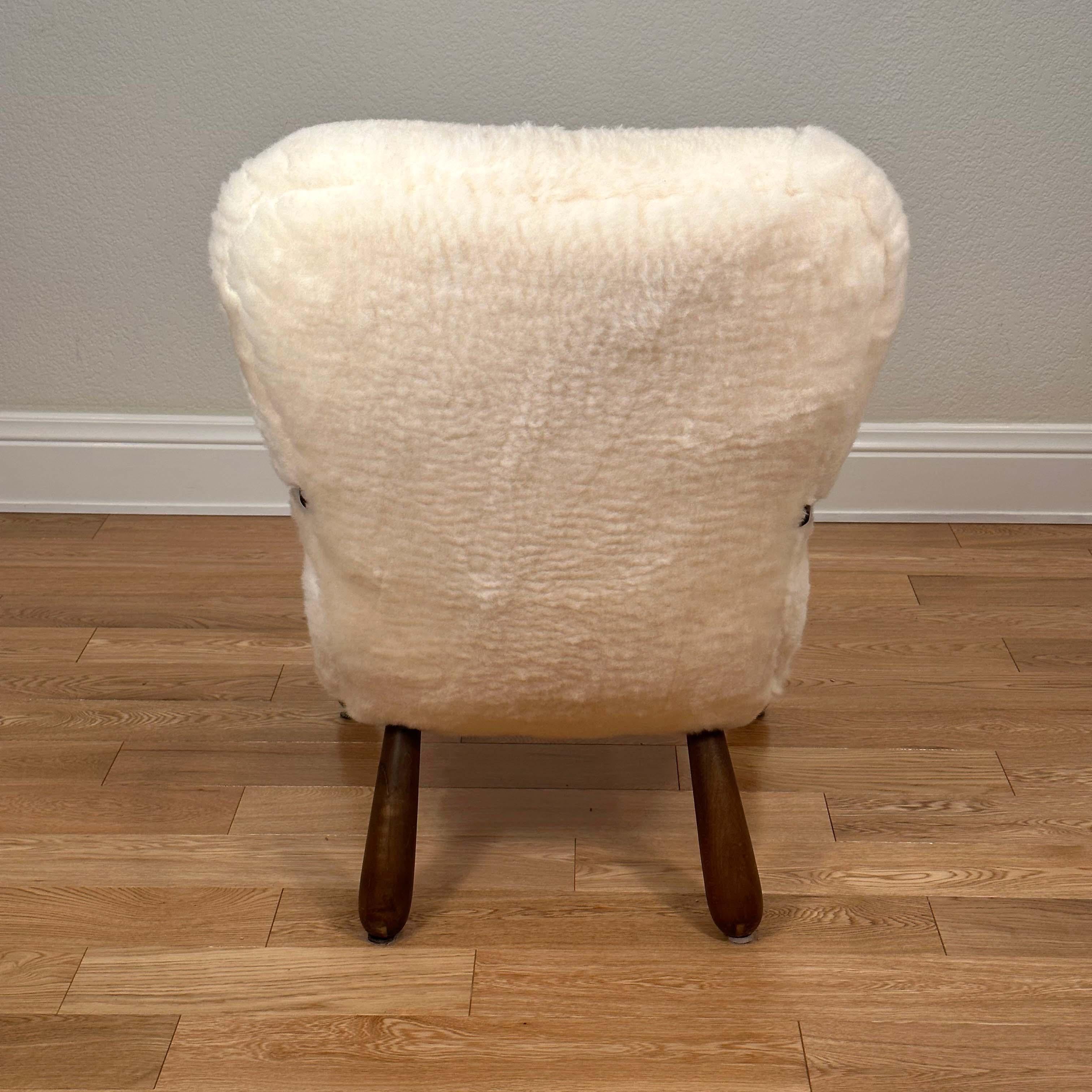 Scandinavian Modern Philip Arctander Sheepskin Clam Chair by Vik & Blindheim For Sale